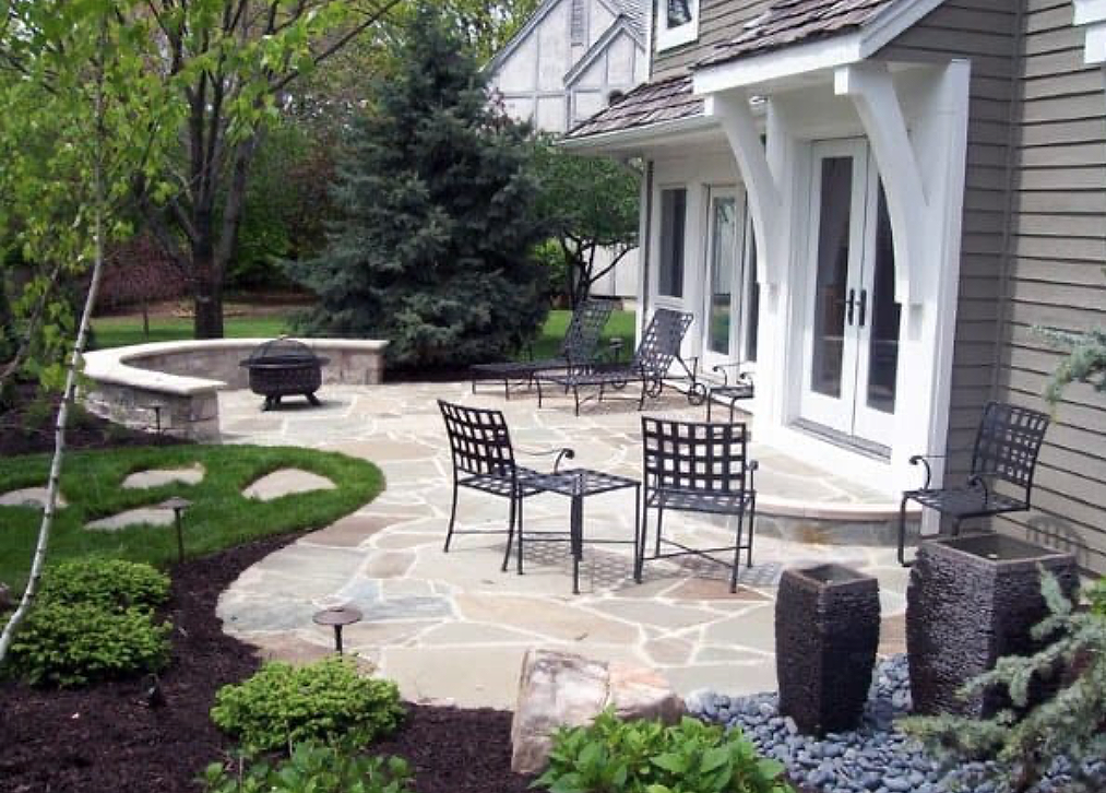 Bluestone patio completed in Sandy Hook, CT