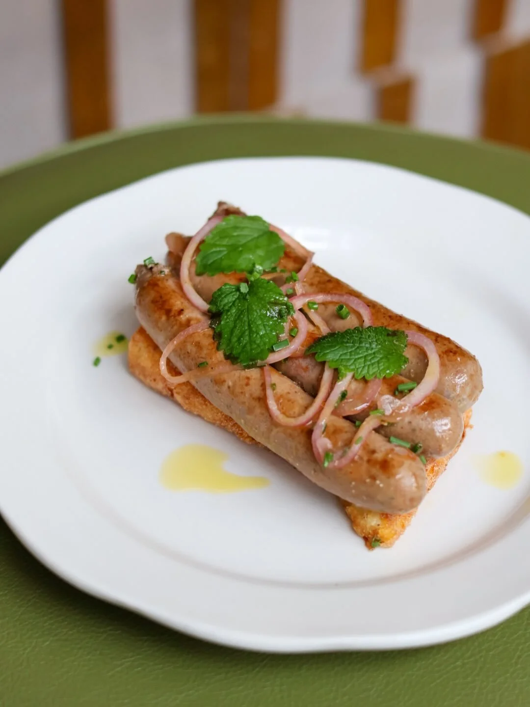 Weekend Springy Dinner Specials! 🌷

Sun&rsquo;s out, everything&rsquo;s blooming and we&rsquo;re feeling all things spring - fresh herbs, bright flavors &amp; a little bit indulgent.

&ndash; Lamb Merguez: house-made, smoky links with cheesy polenta