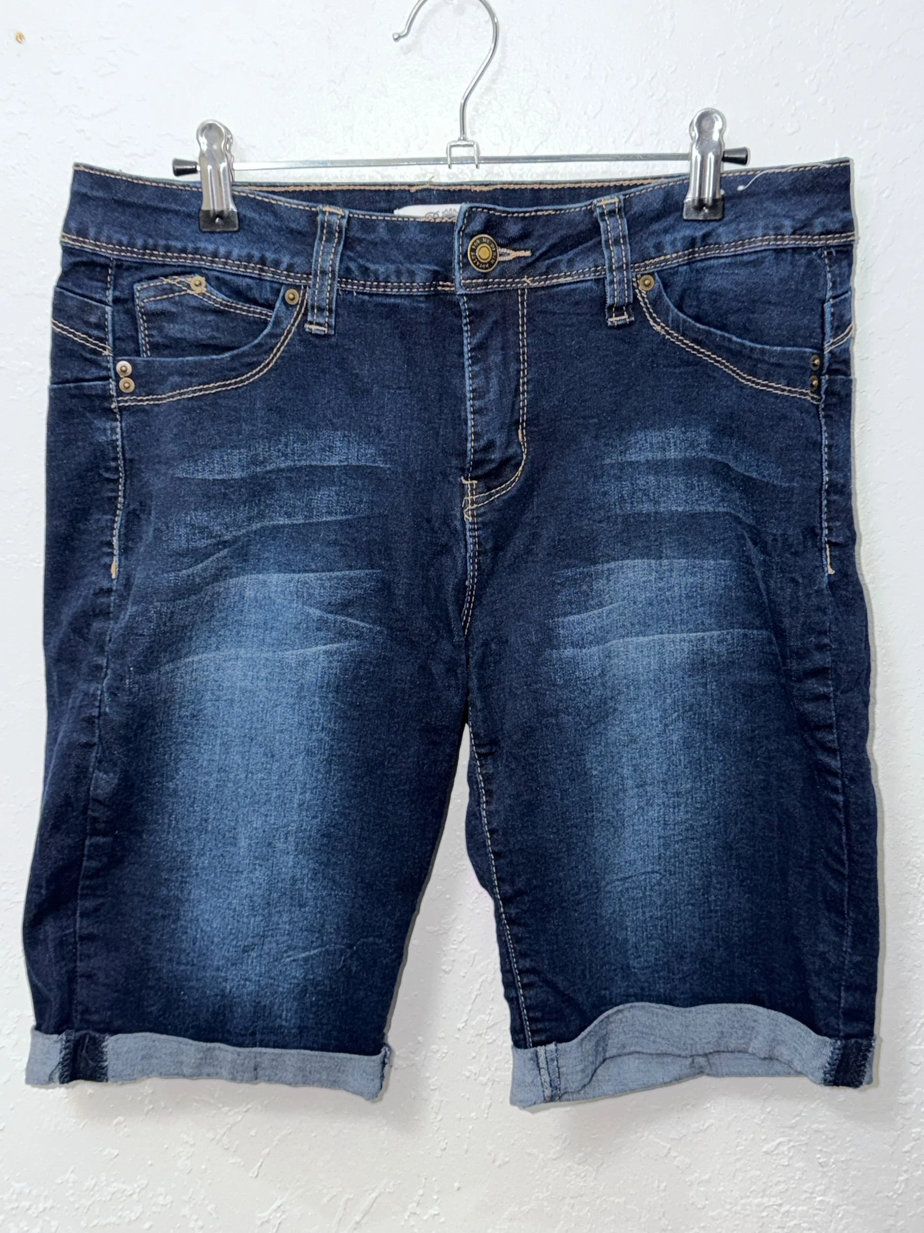 8 • Royalty for Me