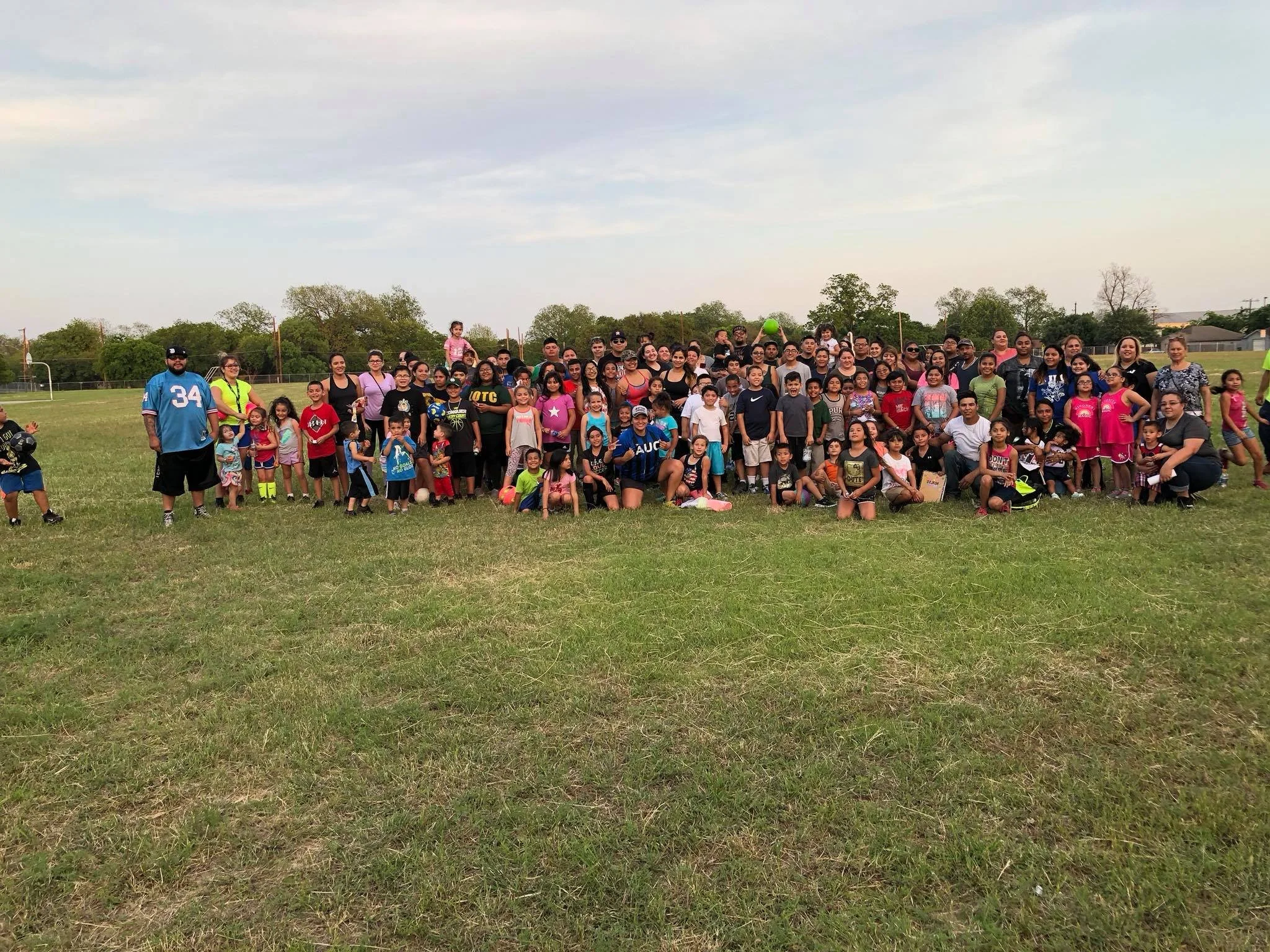 Community Sporting Events with The People's House S.A.