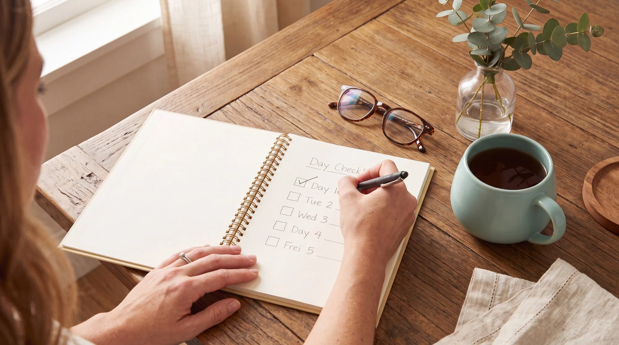 FREE 5-Day Gentle Decluttering Starter Guide