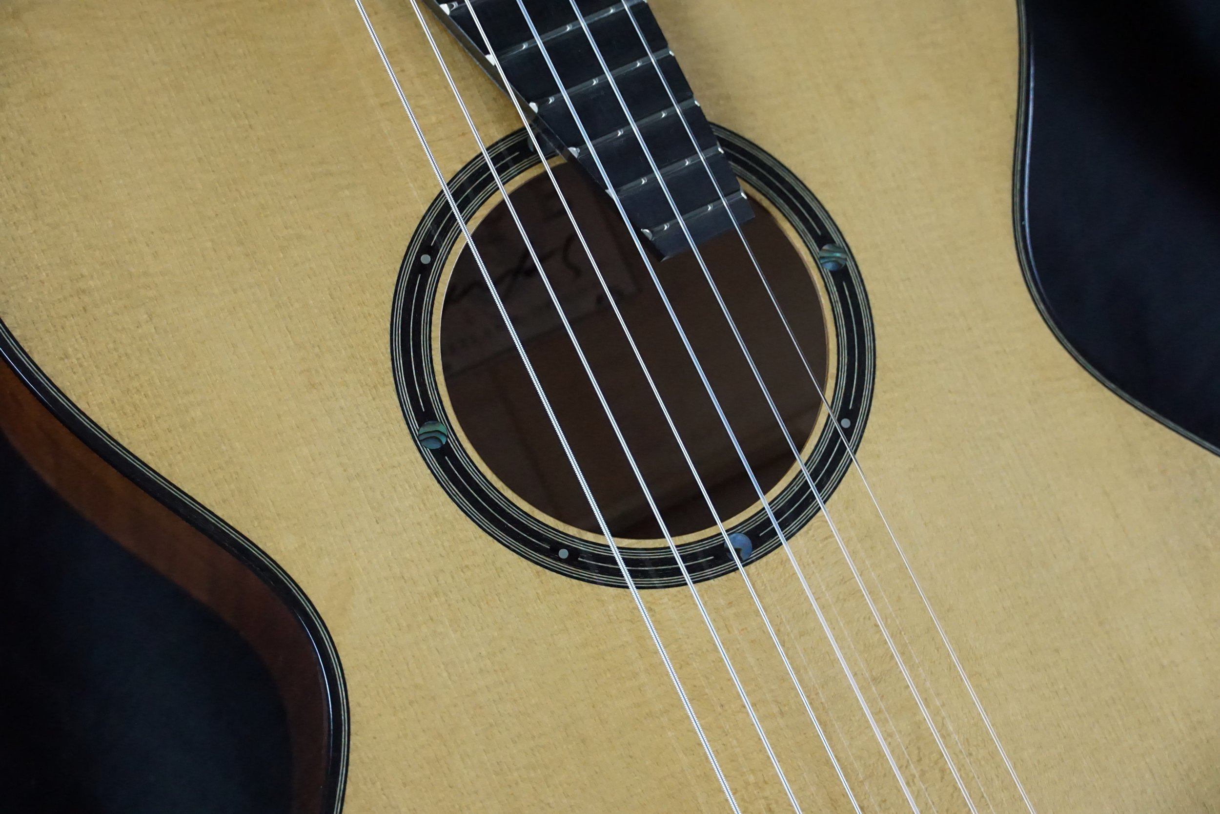 Romantic Guitar with Black Rosette.jpg