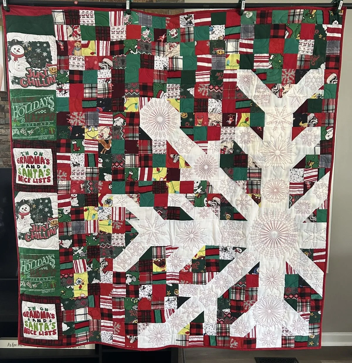 Missy Joy Quilts is a small quilting company in Bloomington, IL crafting meaningful baby quilts, t shirt quilts, wedding and memorial quilts for clients around the world.