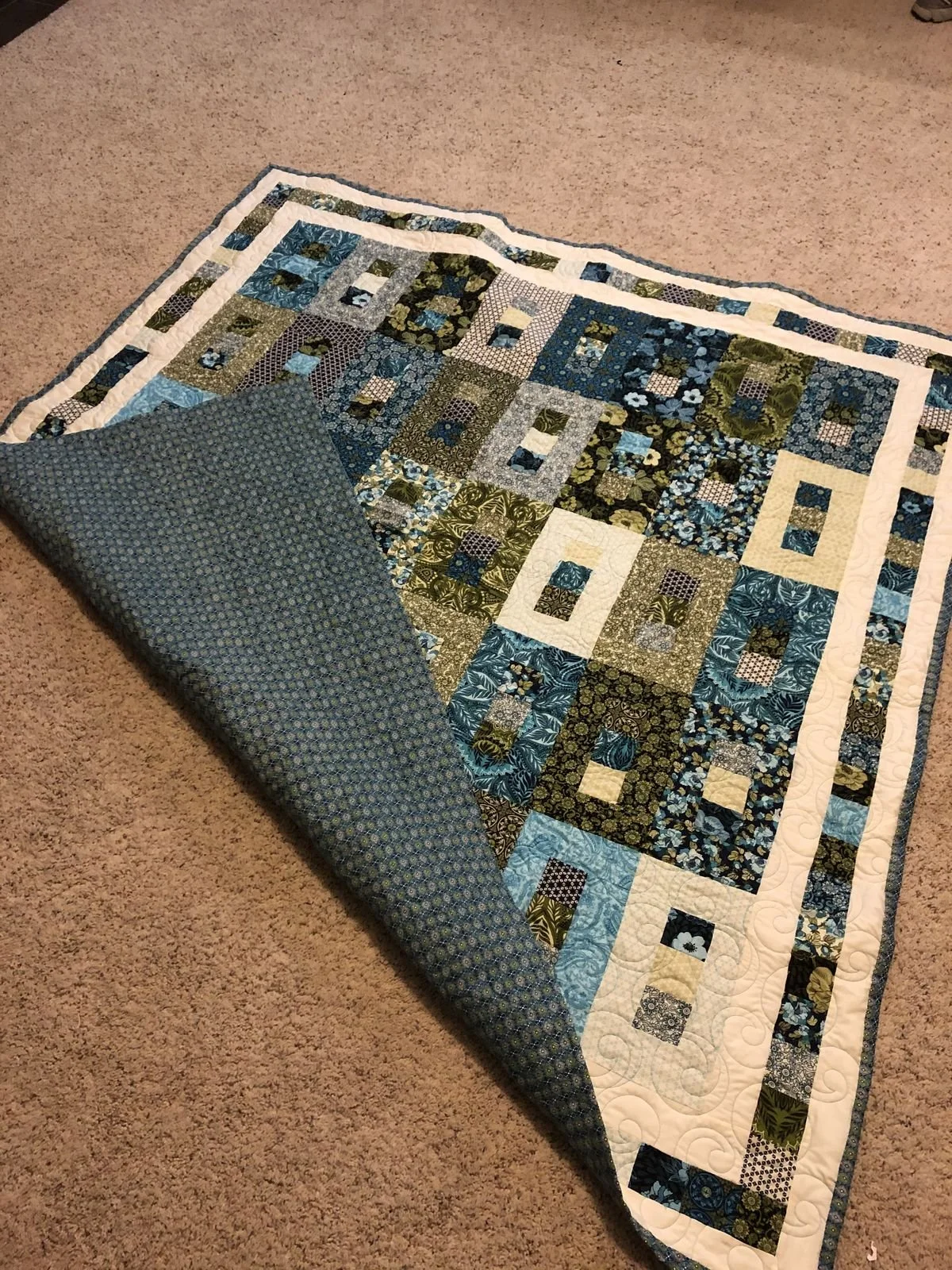 Missy Joy Quilts is a small quilting company in Bloomington, IL crafting meaningful baby quilts, t shirt quilts, wedding and memorial quilts for clients around the world.