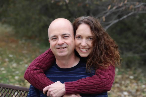 Bloomington, Illinois quilt artist, wife and mom, offering custom baby quilts, memorial quilts, wedding quilts and specialty designs shipped globally.