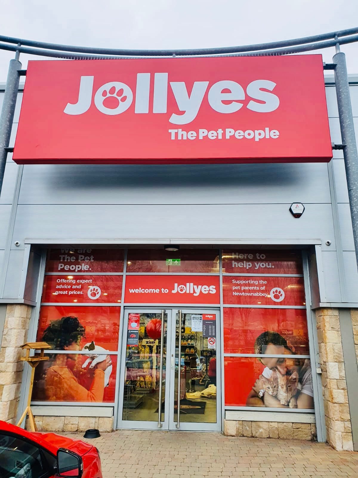 Jollyes Pet Store