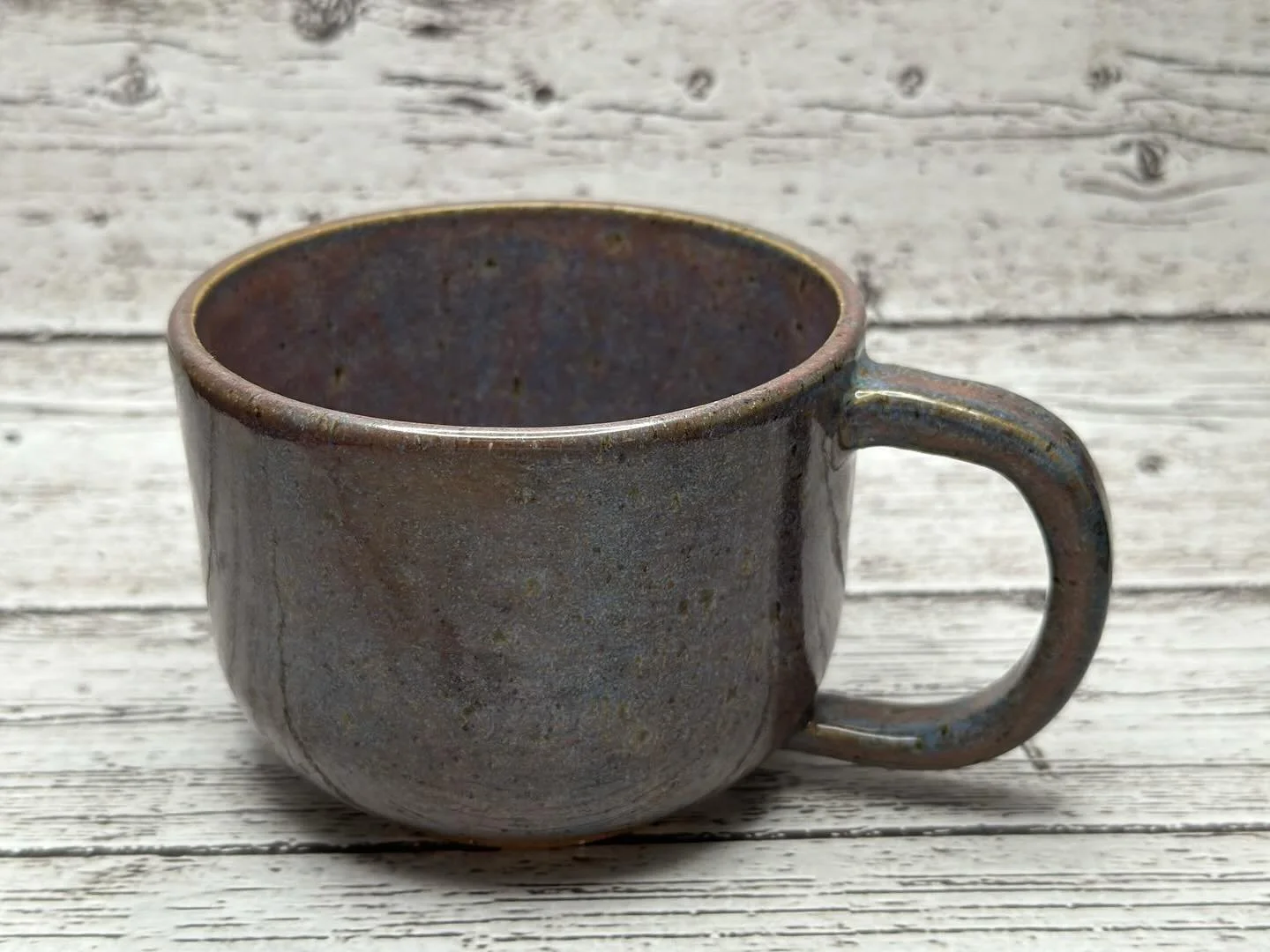 Just a sweet, simple mug. #quantalagusta #quantalagustapottery #womenwhomake #pottery #potterywheel #ceramic #ceramicsofinstagram