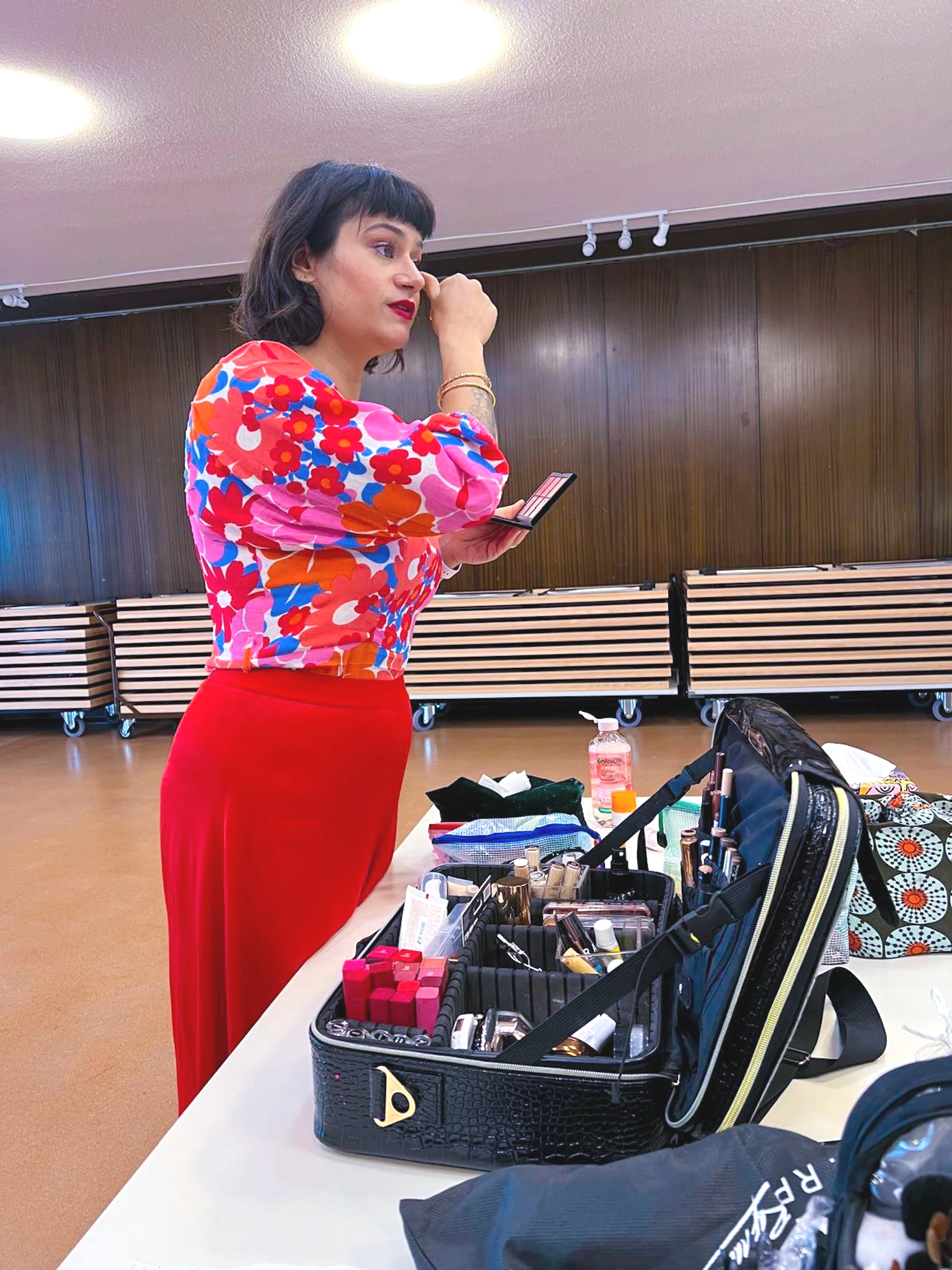 Cours de maquillage coloré et inclusif