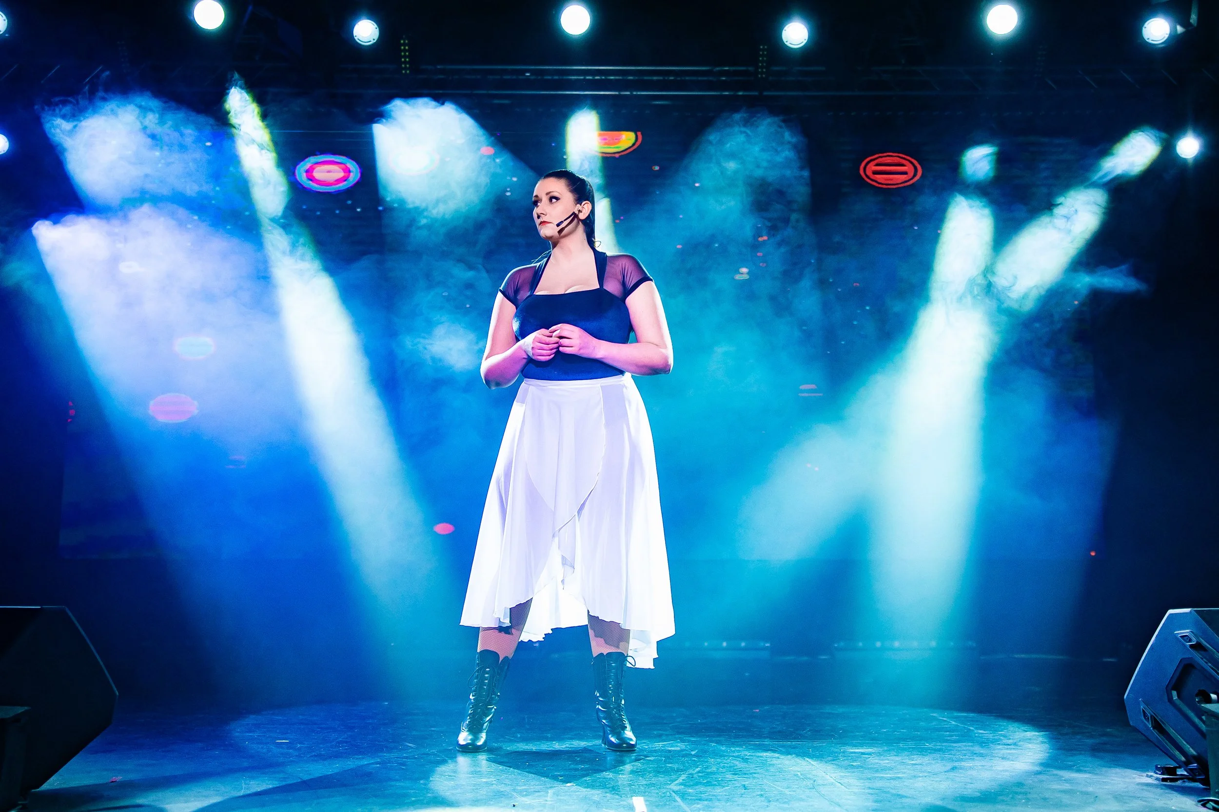 Cabaret 3-81.jpg