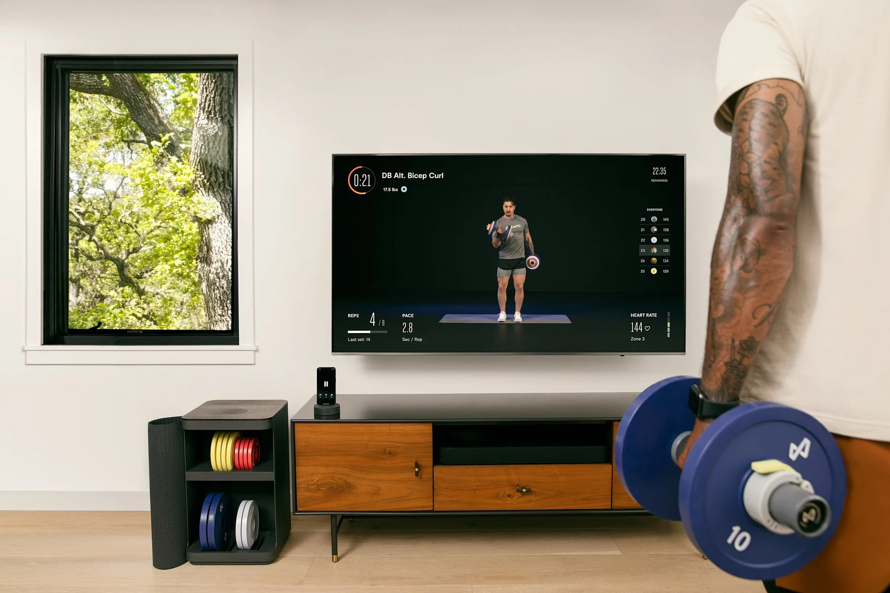 Fitness and Lifestyle photography for Tempo Interactive by San Francisco female photographer Gabriela Hasbun.