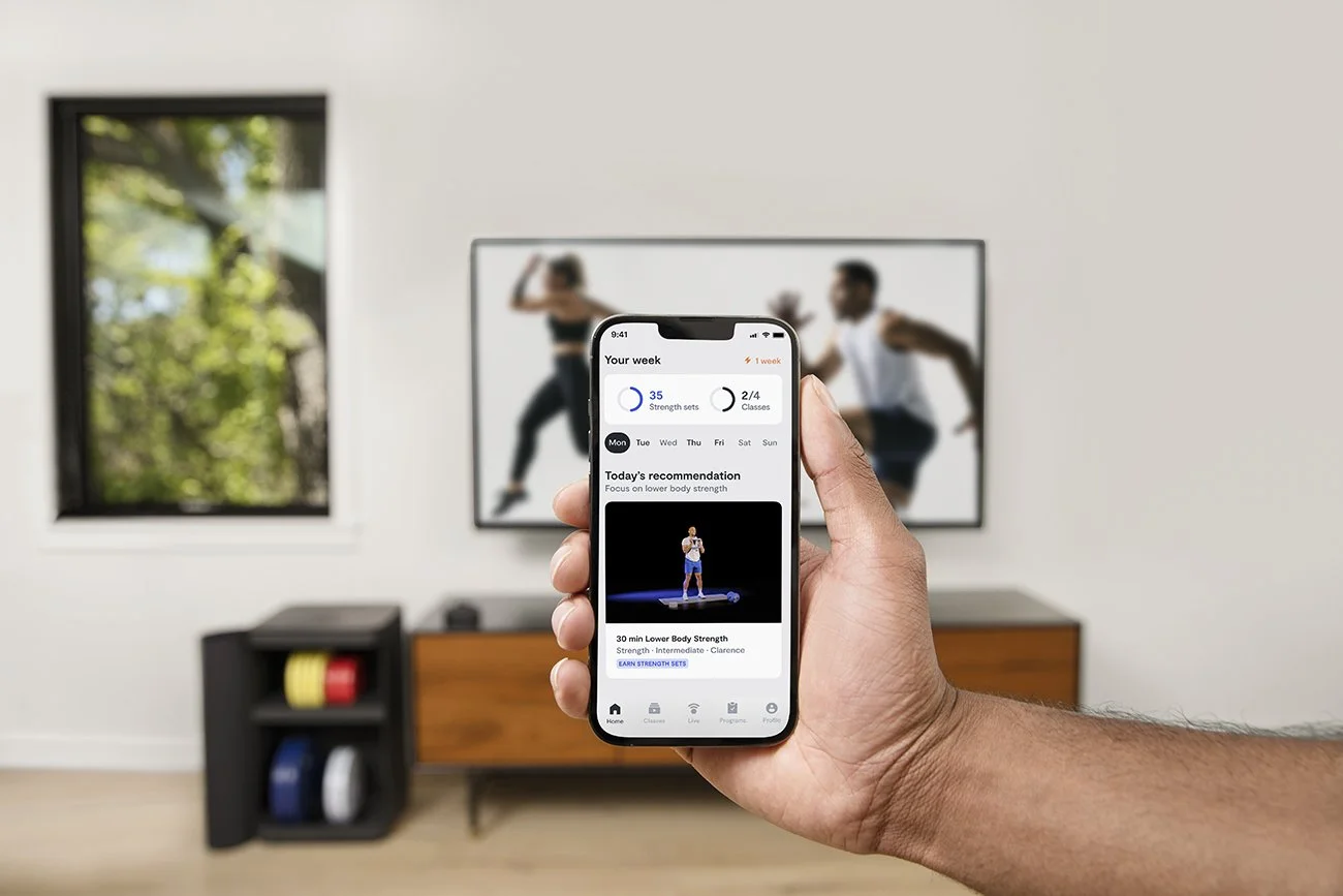 Fitness lifestyle photography for Tempo Interactive by commercial photographer Gabriela Hasbun.