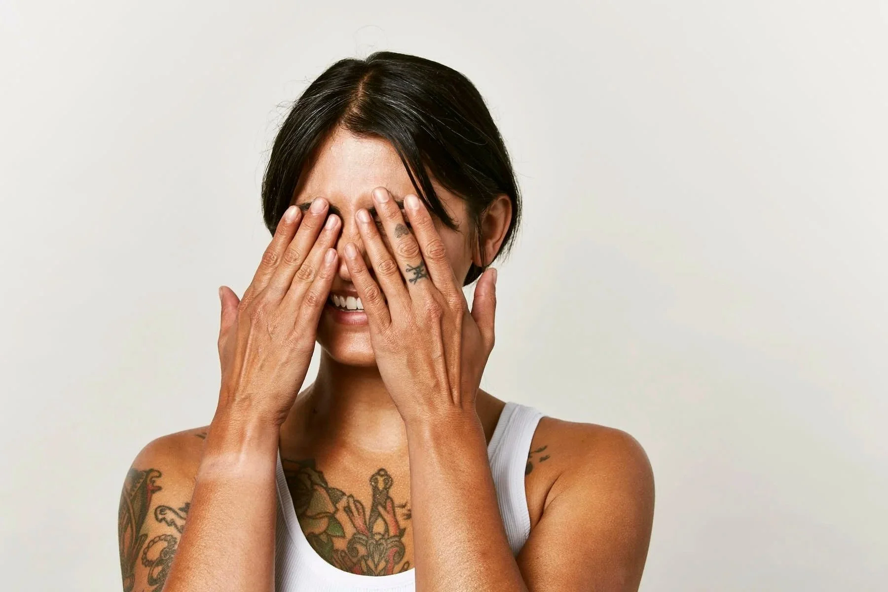 Natural beauty editorial for Healthline by editorial and commercial photographer, Gabriela Hasbun.