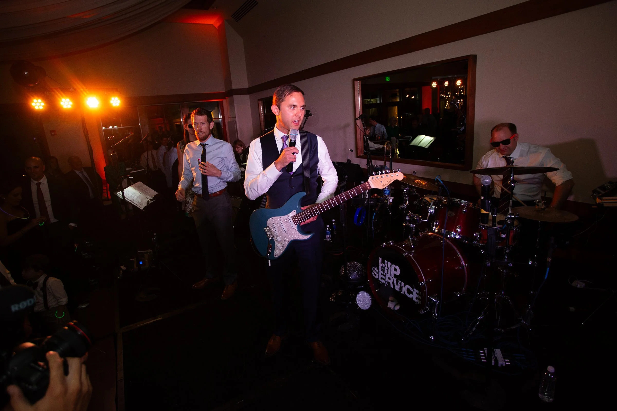 groom-playing-on-stage-Hyatt-Tahoe.jpg