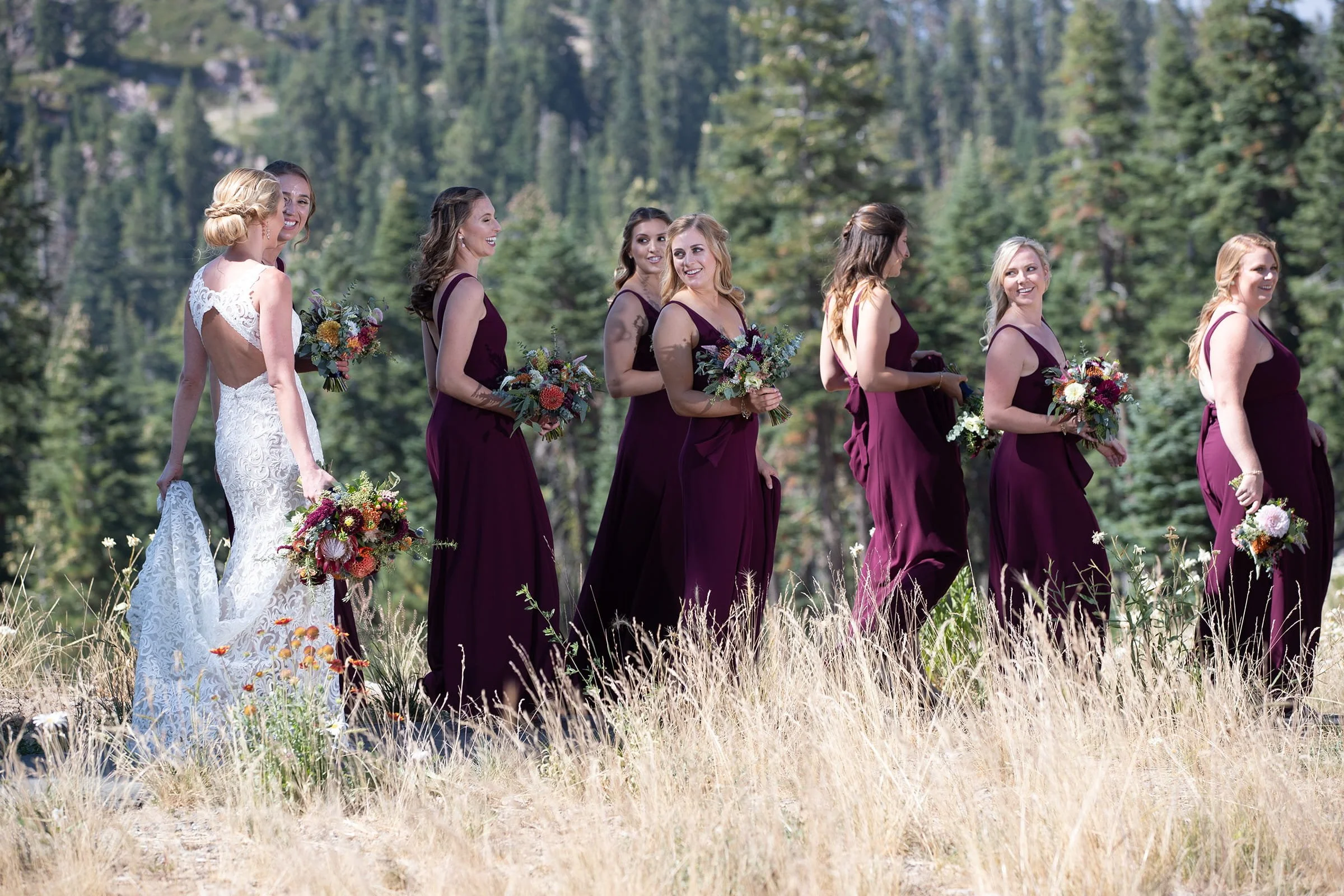 large-wedding-group-photo.jpg