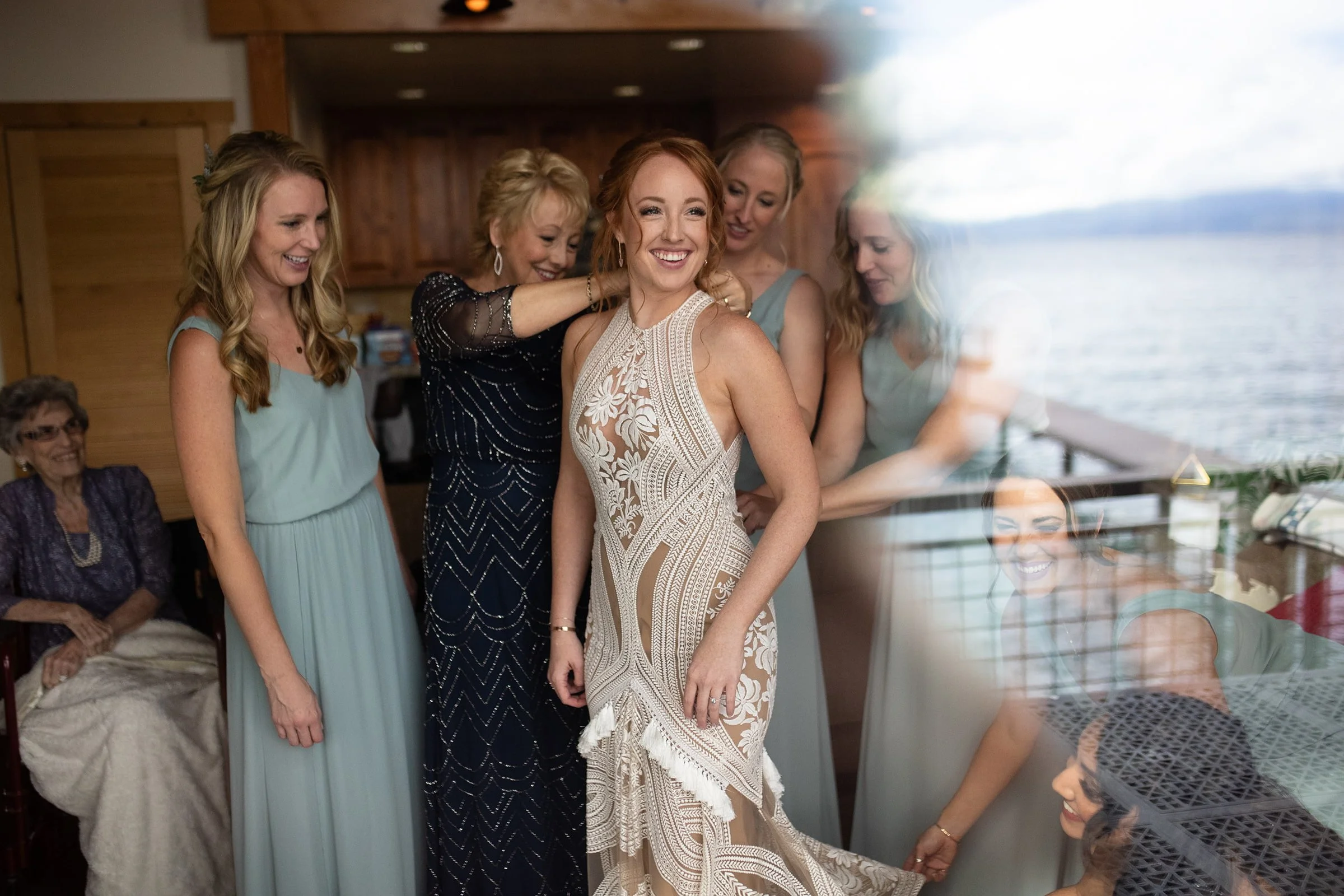 bride-and-bridesmaids-geting-ready-tahoe.jpg