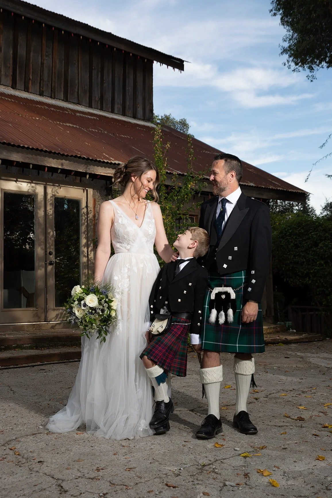 union-hill-wedding-candid-moments-sonora.jpg