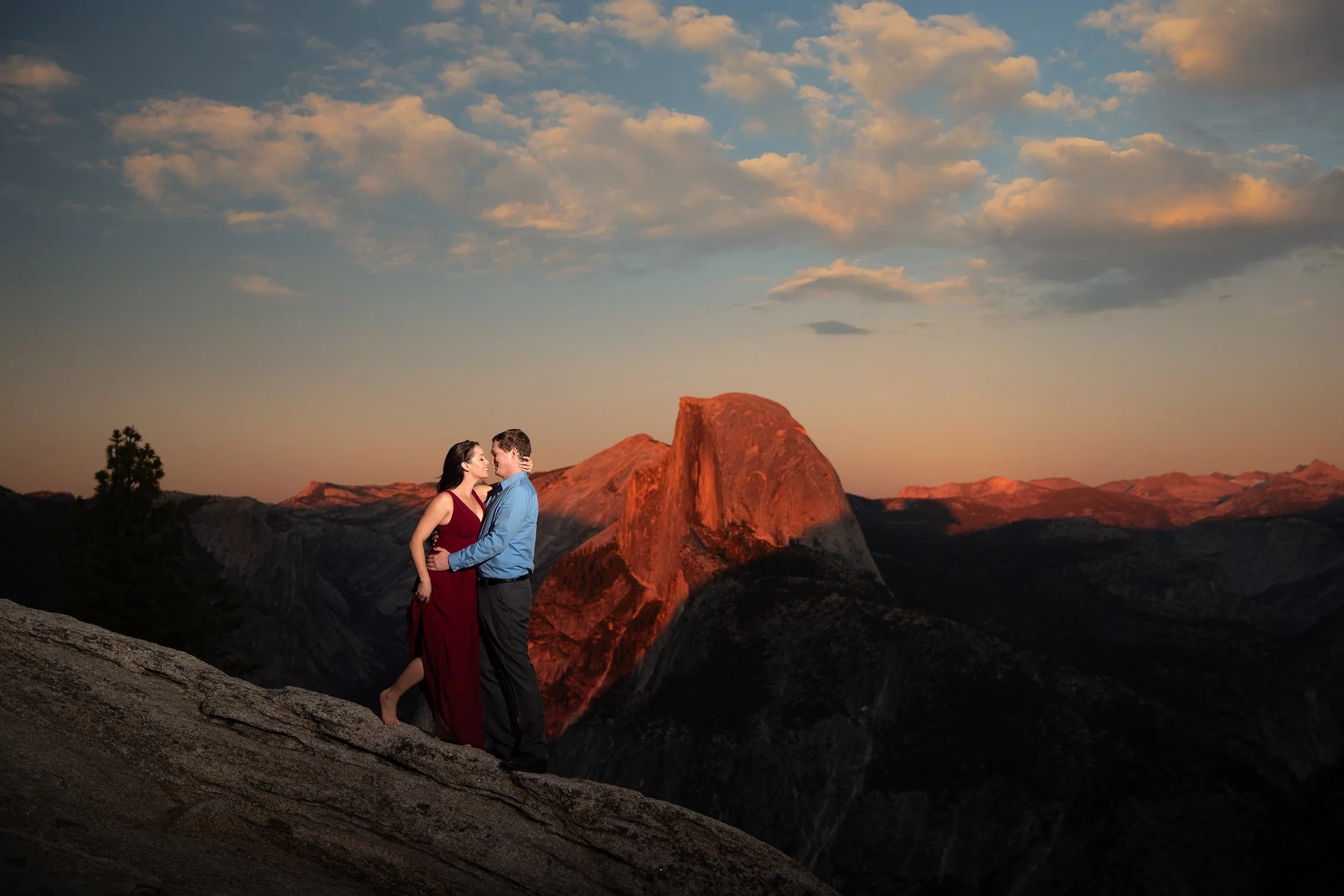 yosemite-engagement-picture.jpg