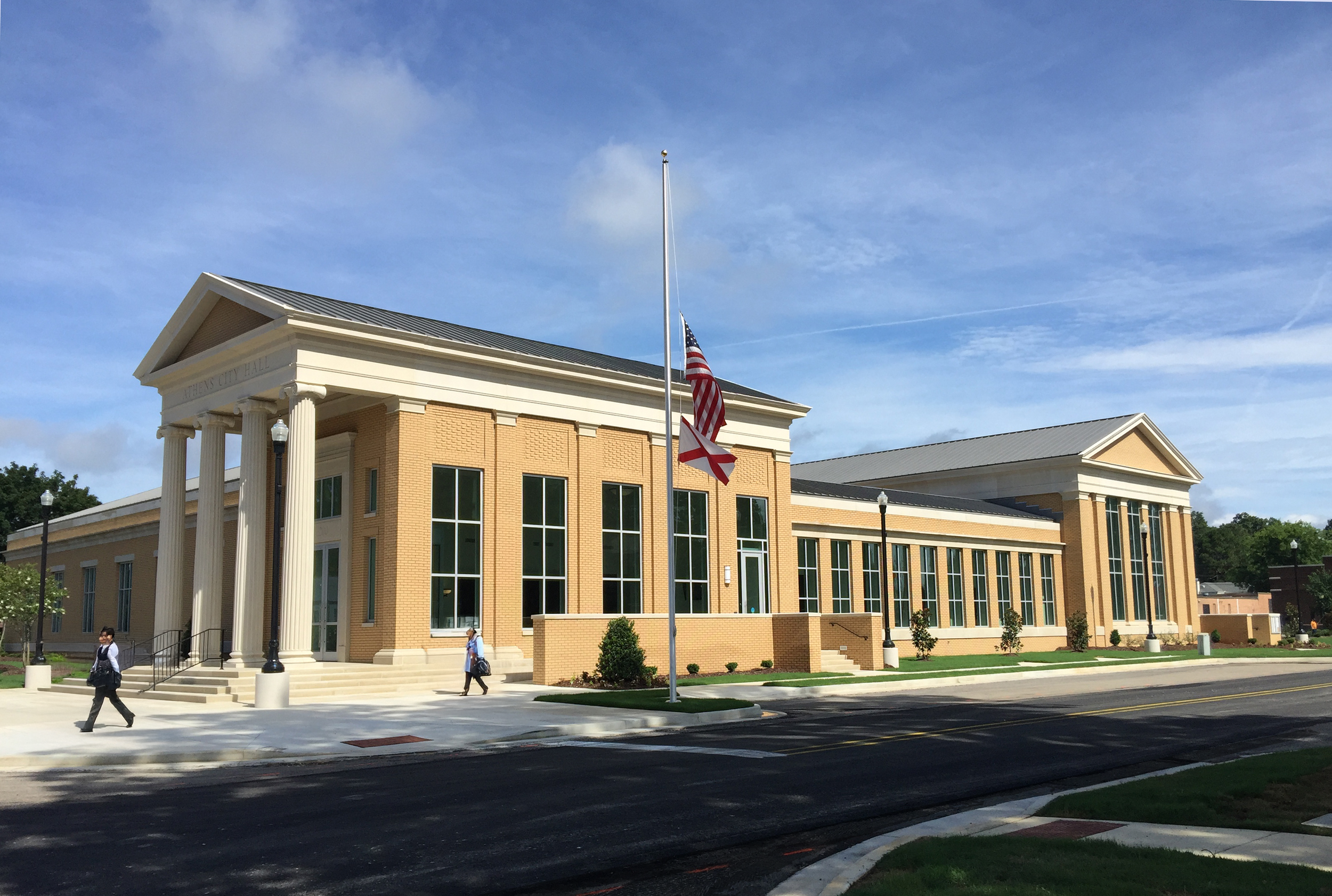City Hall was constructed on solid Lexington granite on the first floor and light buff brick with monolitic limestone trimmings on the upper floors. It is 103 feet on the front, 85 feet deep, and rises to a height of 99 feet. The building was origina