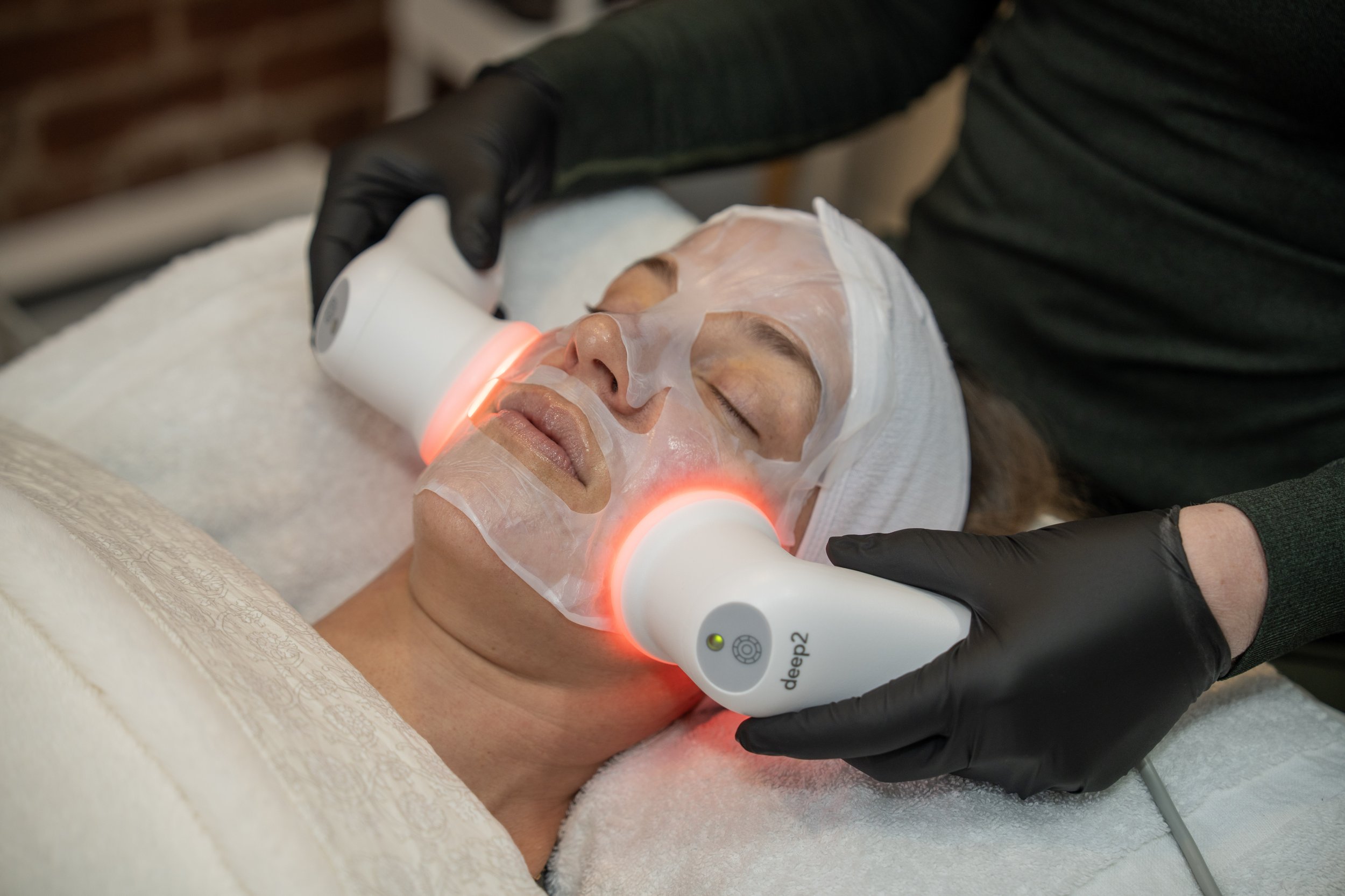 116-Glace Facial.jpg