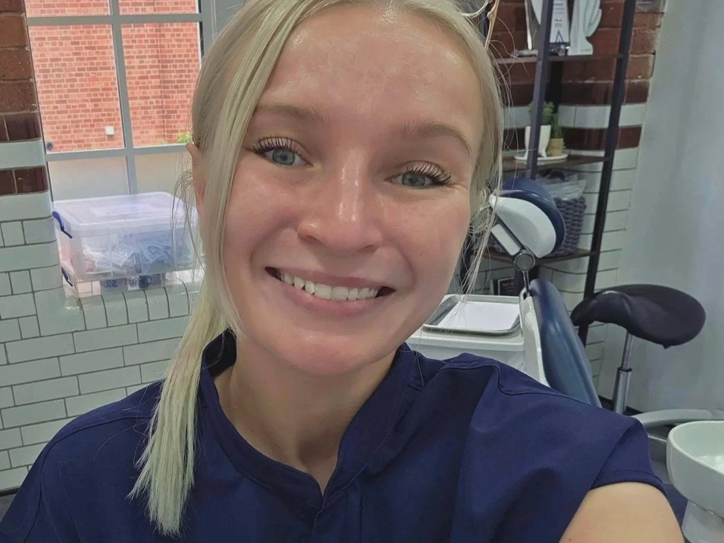 “Lesica Modern Dentures Chesterfield is a denture clinic led by Emilia Lesica, a GDC-registered Clinical Dental Technician.”ld6 stephenson place s40 1xl