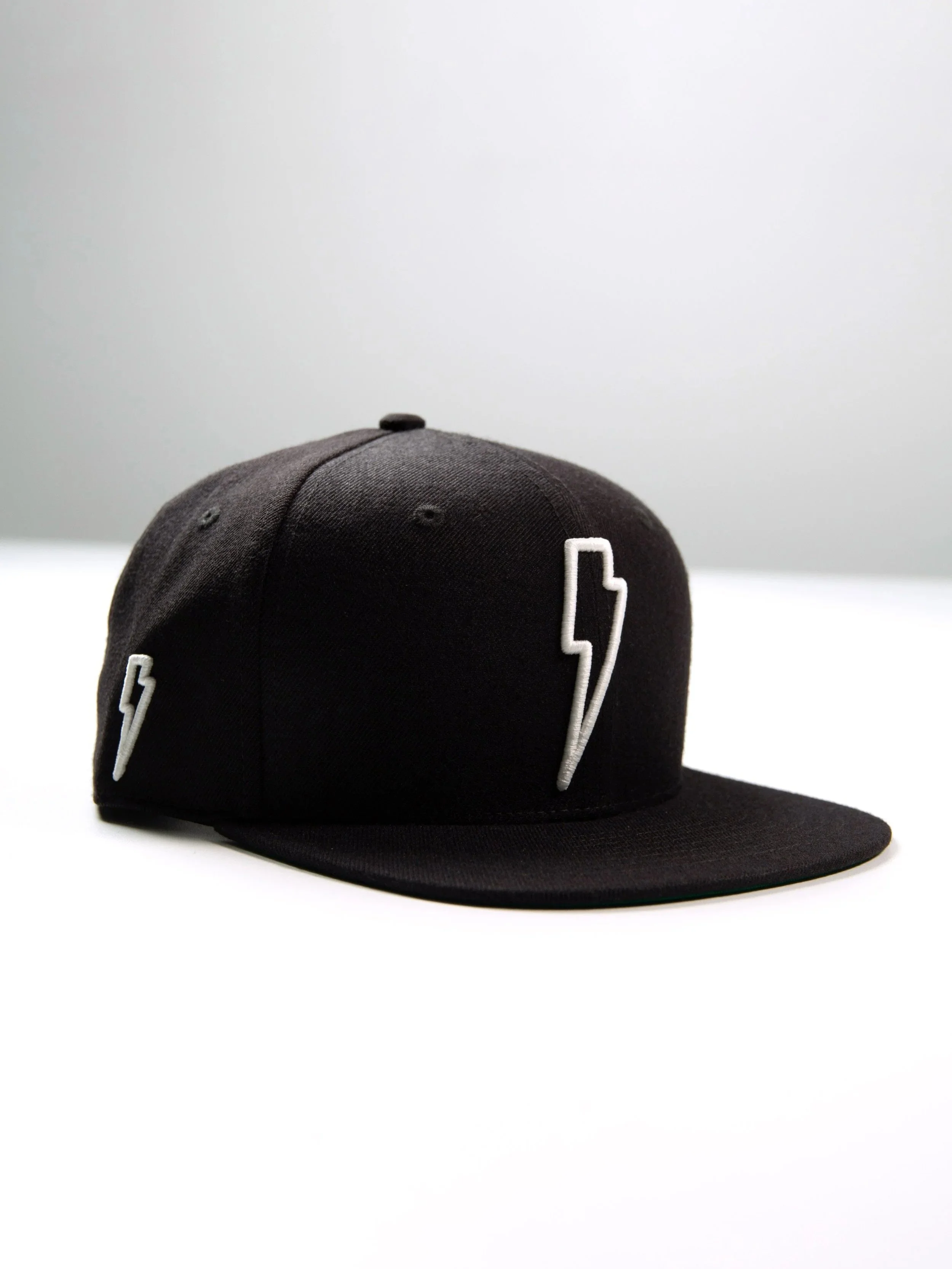 CBRX CAP - BOLT