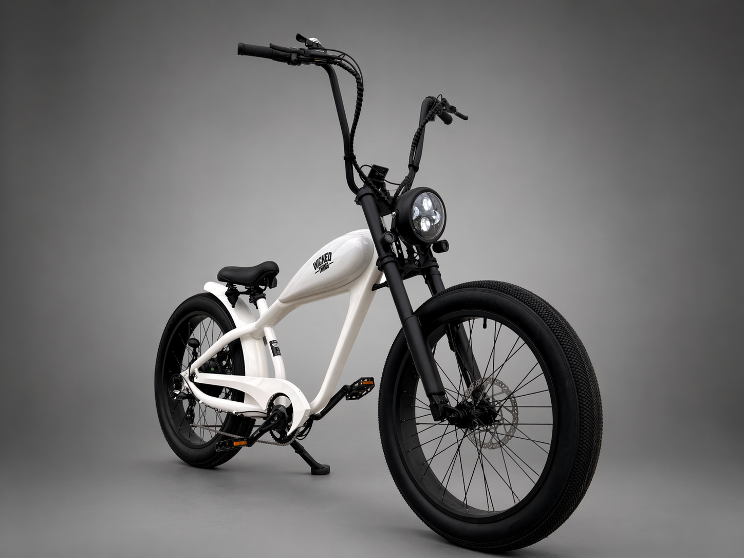 Destroyer ST Custom 52V Stormtrooper White