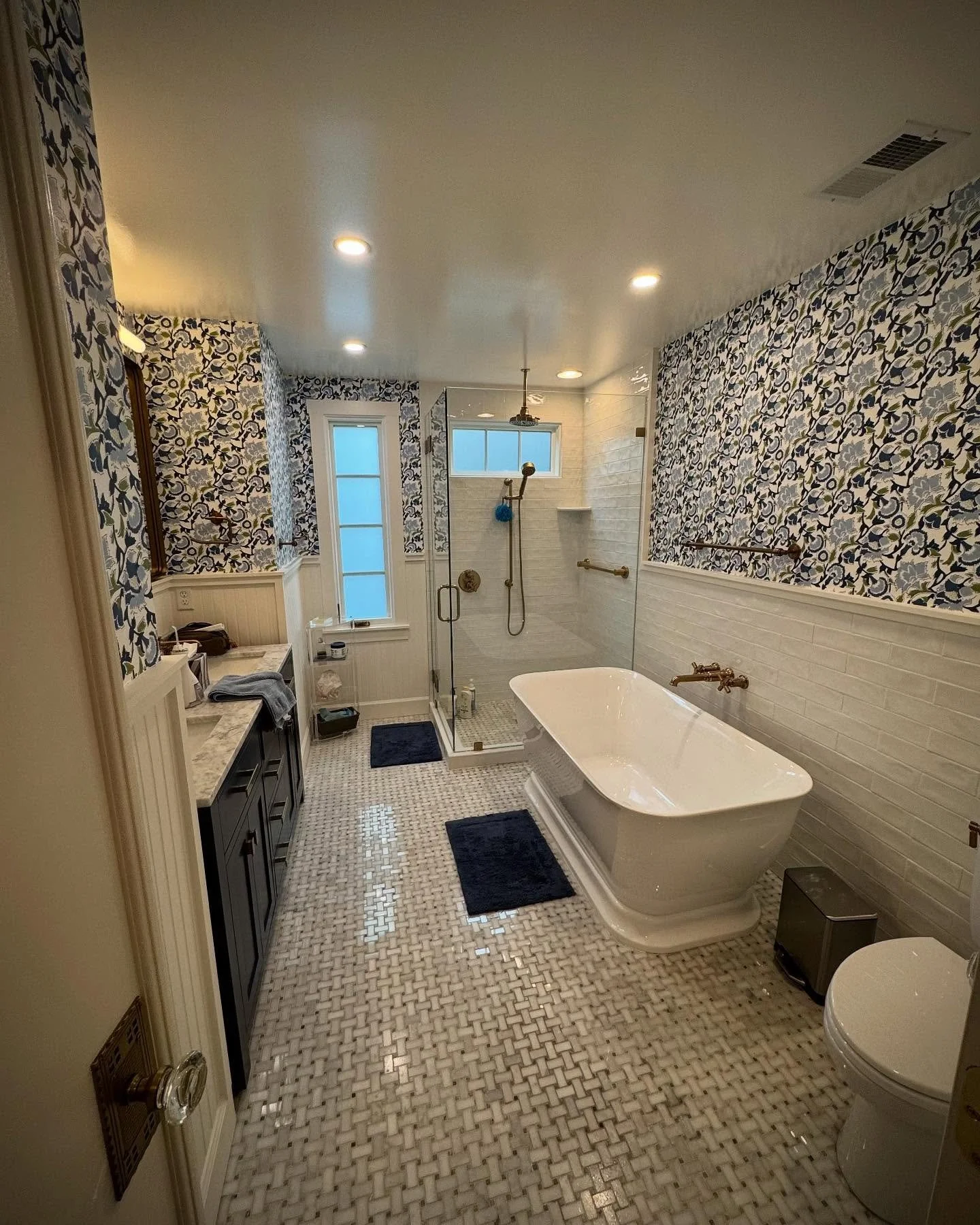 Clean🧼

#remodel #construction #renovation #homedecor #homedesign #homedecoration #homerenovation #homerenovations #homeremodeling #homereno #bathroom #bathroomrenovation #bathroomreno #bathroomremodeling #bathremodel #homebuilder #decohome