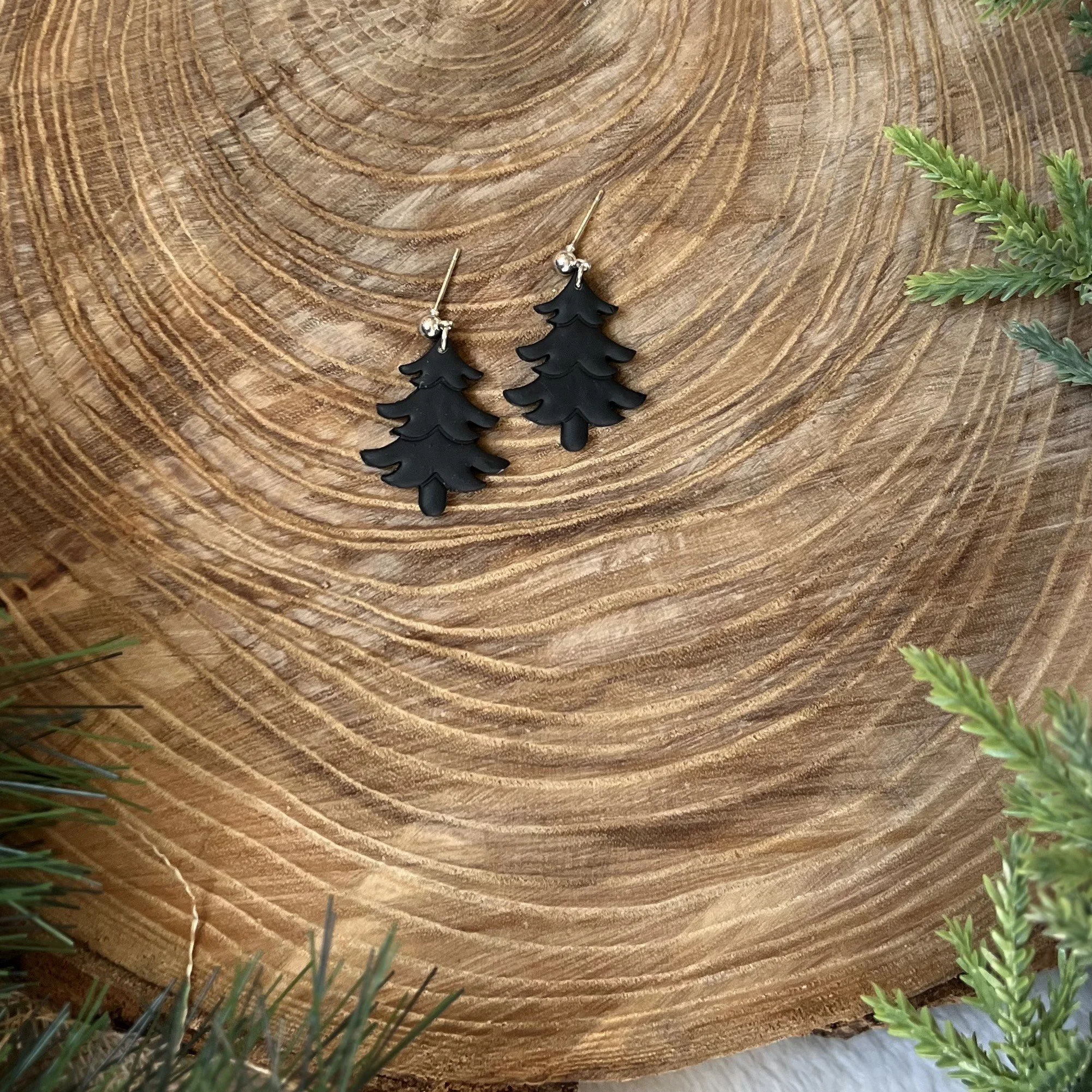 black xmas tree 2.jpeg