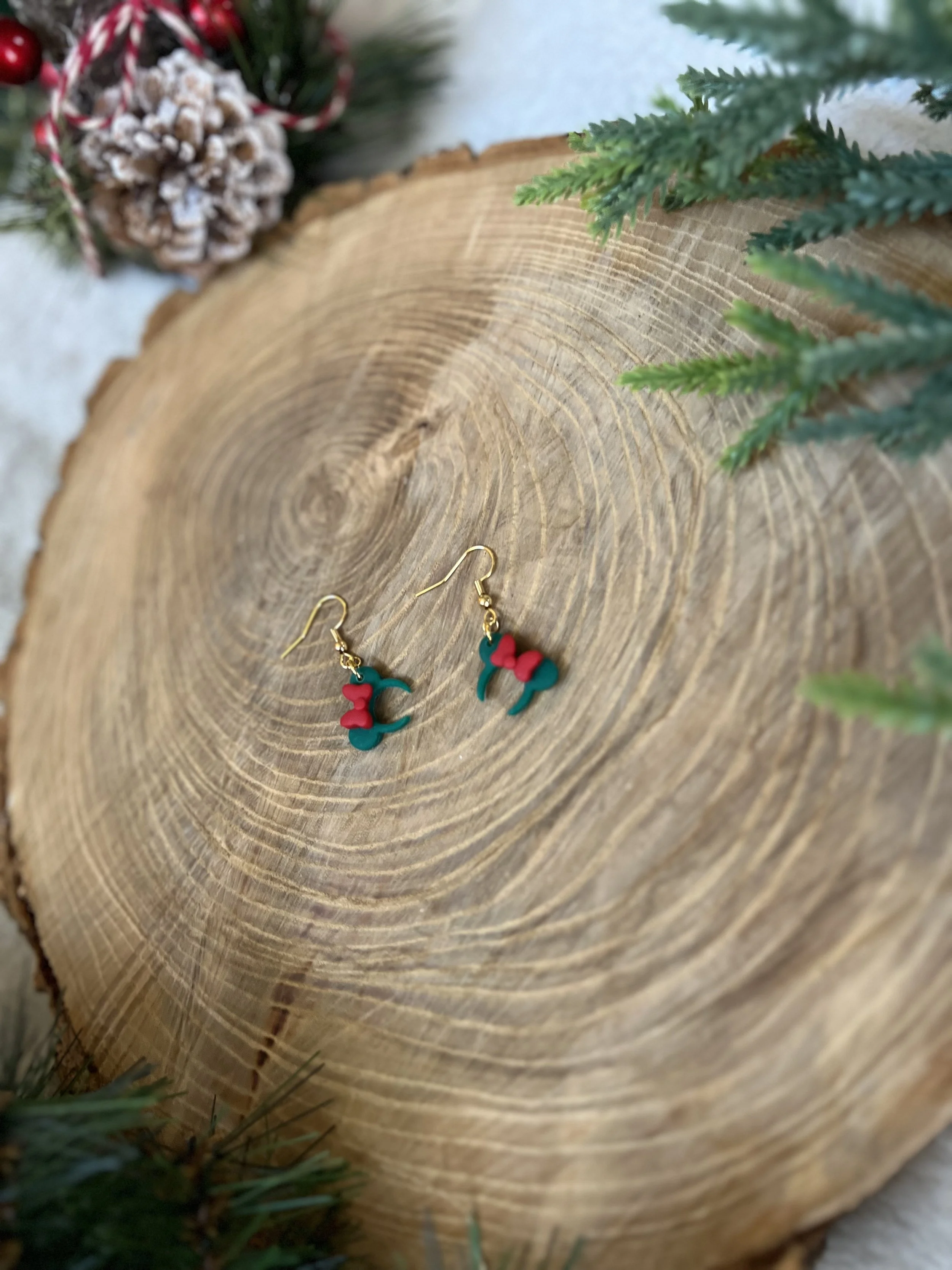 Christmas minnie ears.jpeg