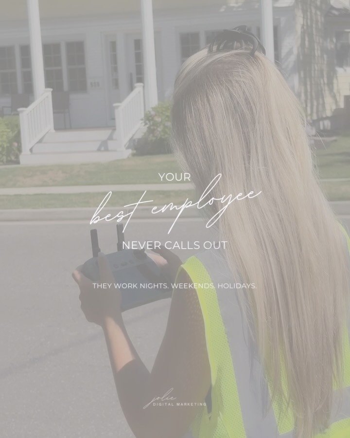 Your social media never clocks out. &rarr;

While you&rsquo;re building your business&hellip;

&hellip;social media is building your reputation.

&amp; before someone ever calls you&hellip;

&hellip;they&rsquo;ve already decided if you&rsquo;re worth
