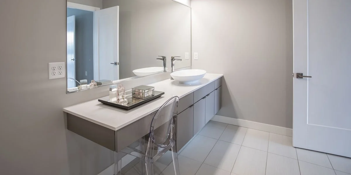 bathroom-modern-gray.jpg