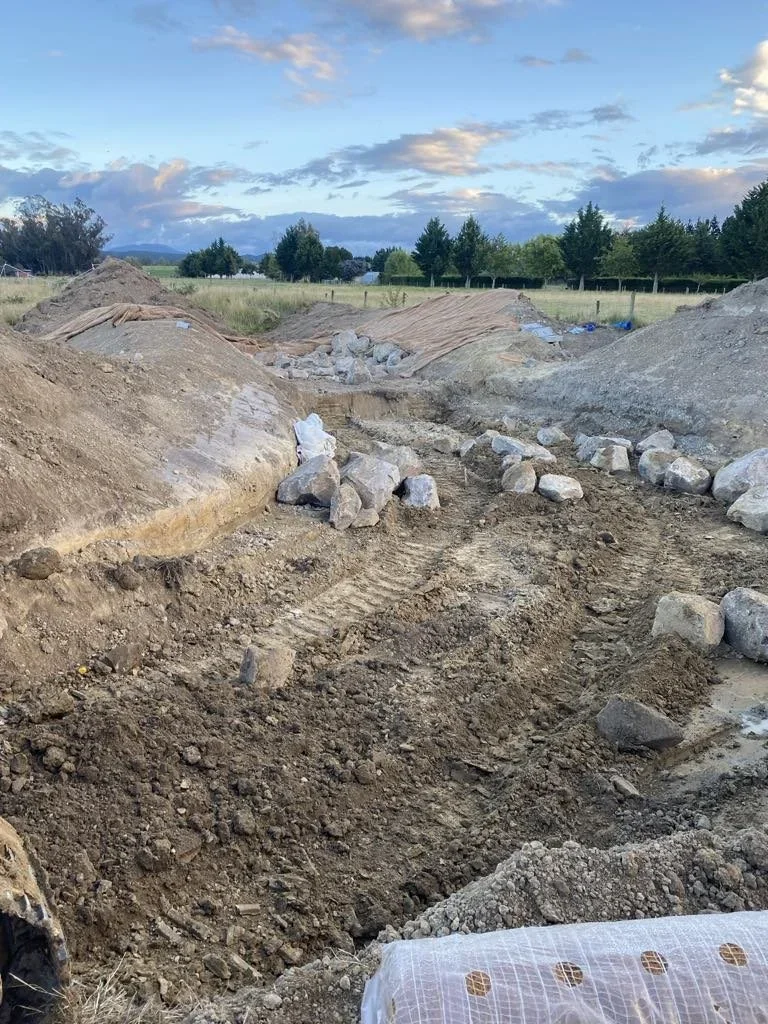 dirt, rocks, channel, ground, earth, earth works, rangiora