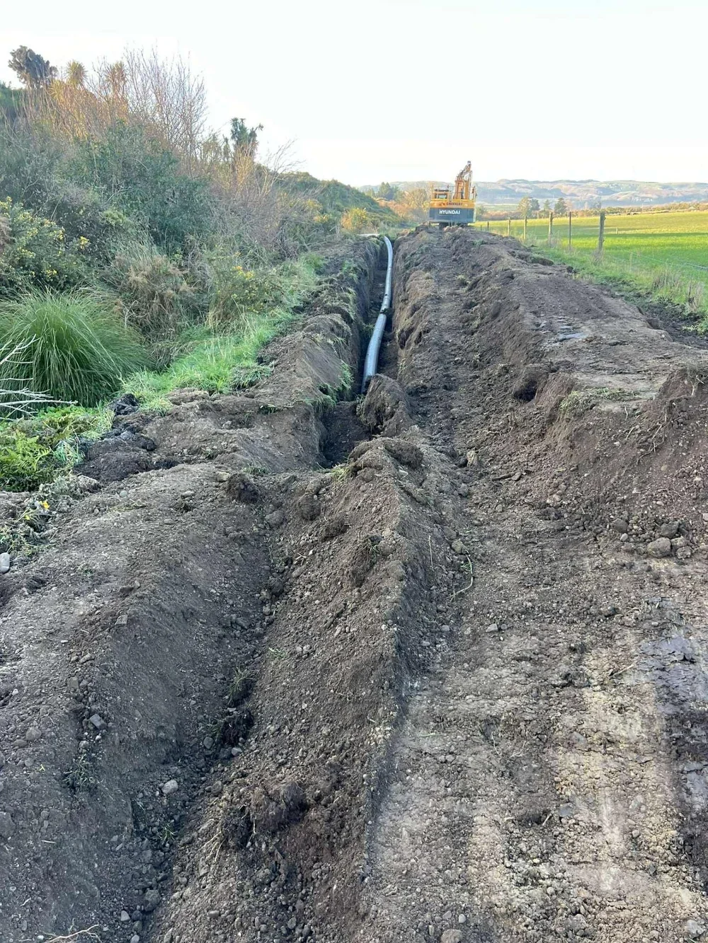 ploughing, pipework, laying pipe, dirt, farmland, amberley, dedicated pipeline, upgrades
