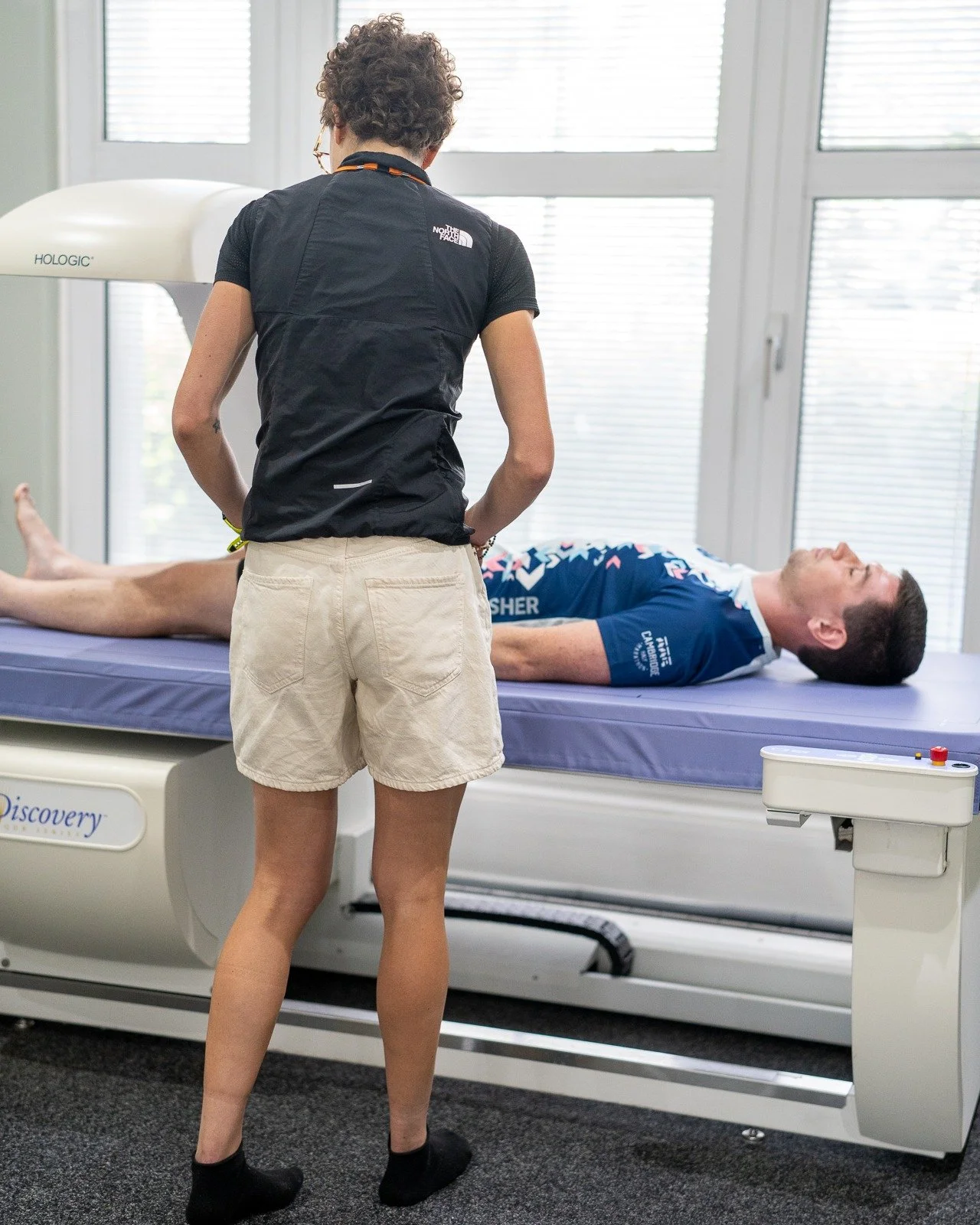 GROUP DEXA &raquo;

And no... Before you ask, we don't get you top and tailing on the DEXA scanner! Our group DEXA sessions are for clubs, workplaces, physios or any group all wanting to know their numbers, but have a lush morning in the process. 

E