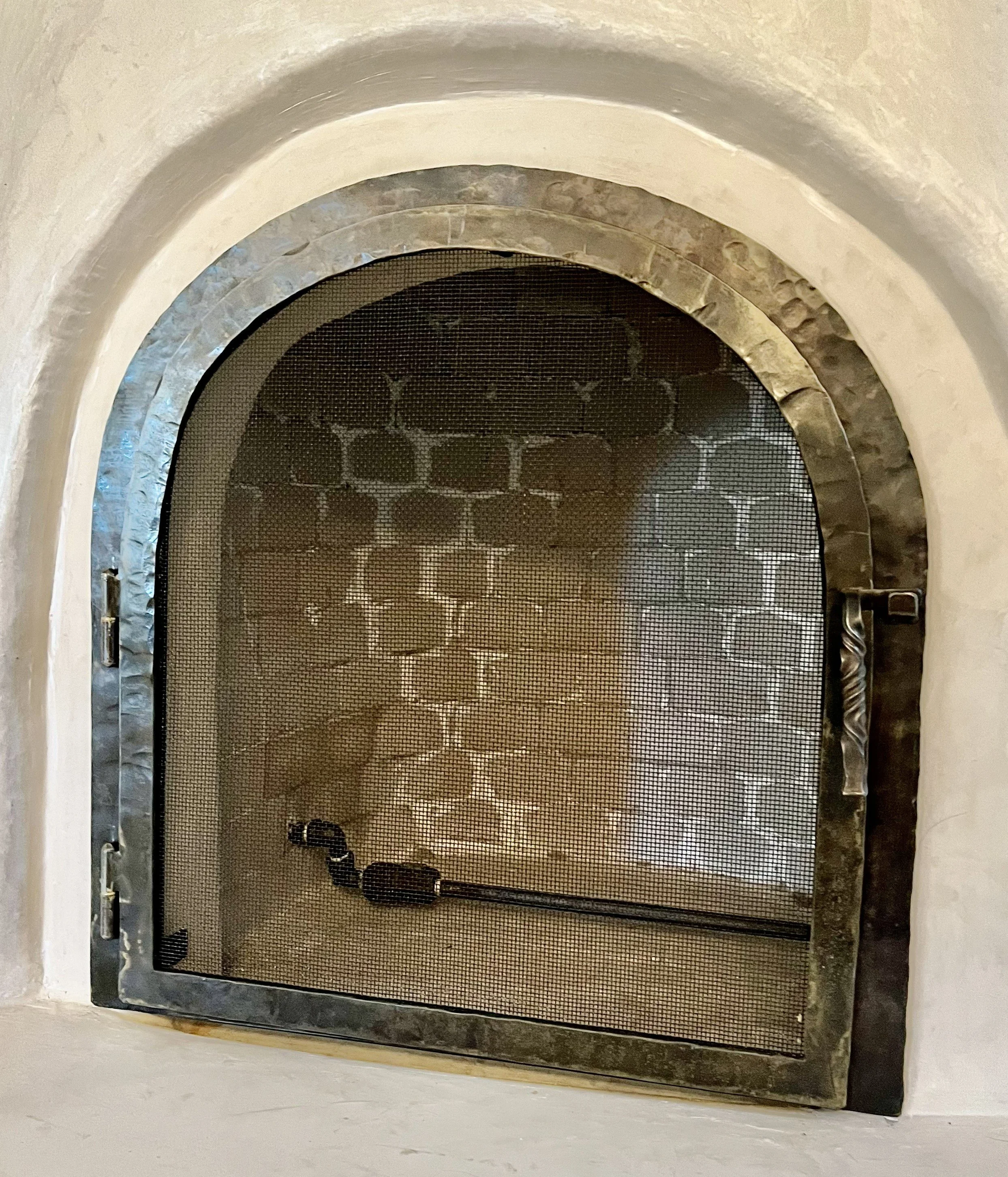 fireplace crop 2.jpg