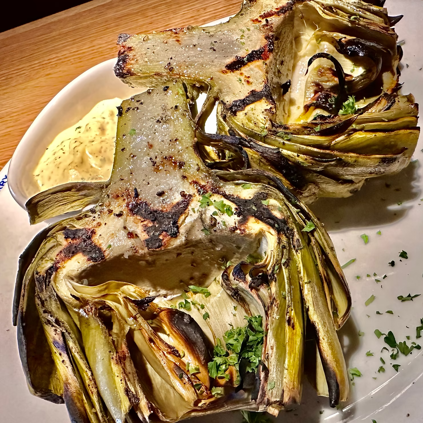 Grilled Artichokes with Remoulade</span>