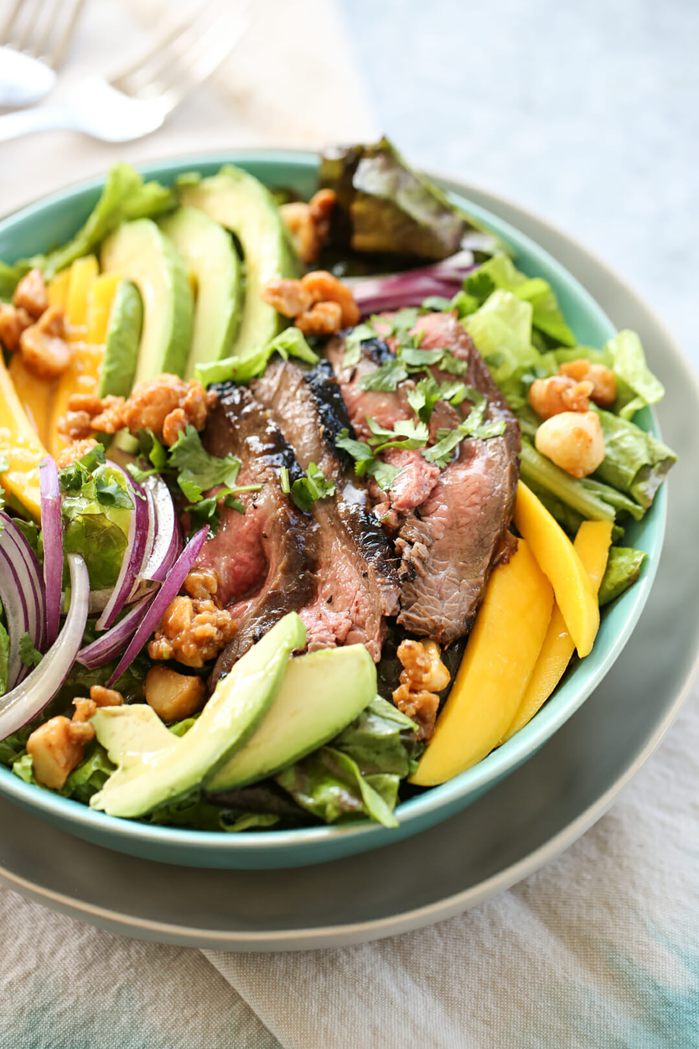 Steak and Mango Salad