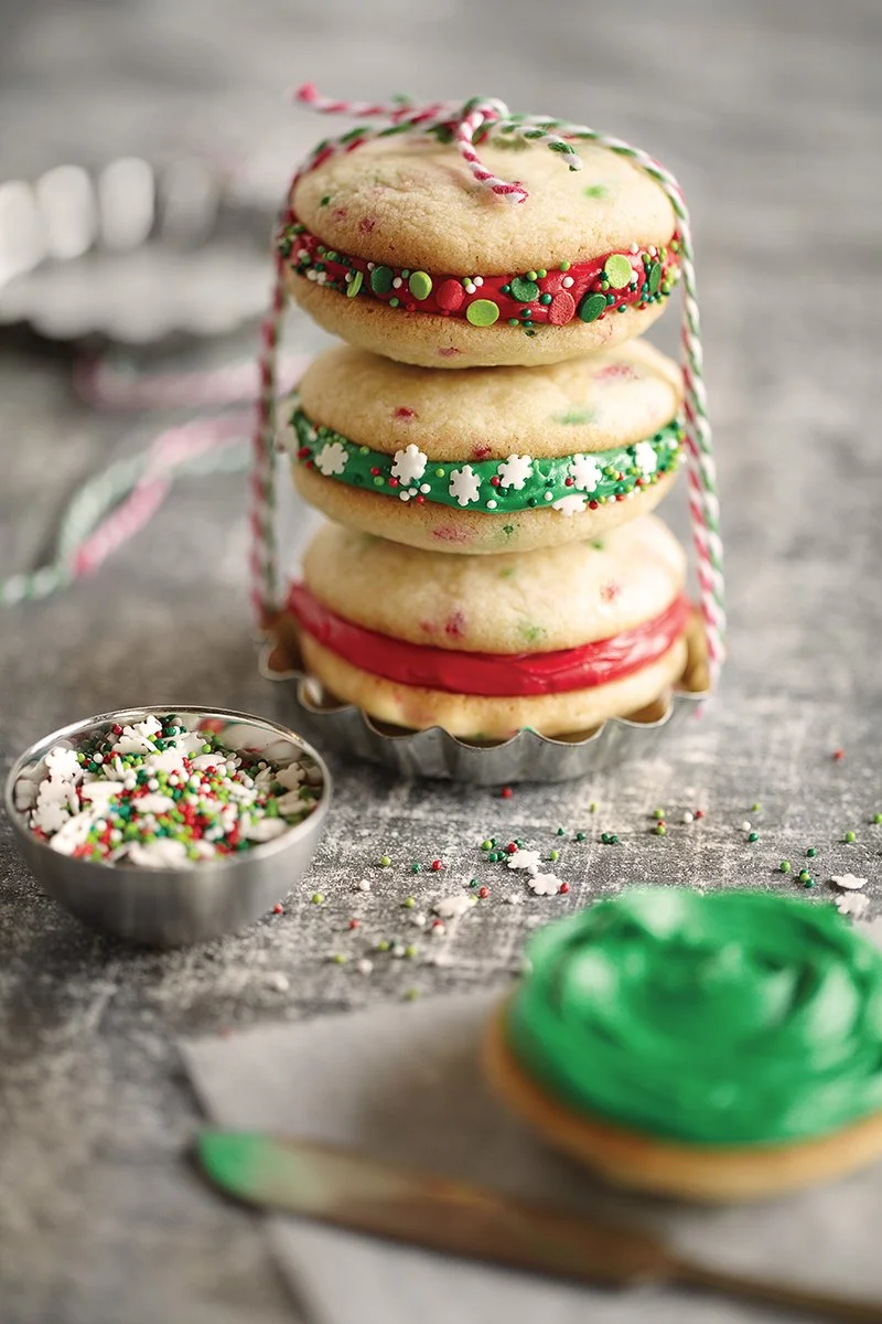 MiniHolidayFunfettiSandwichCookies LR.jpg