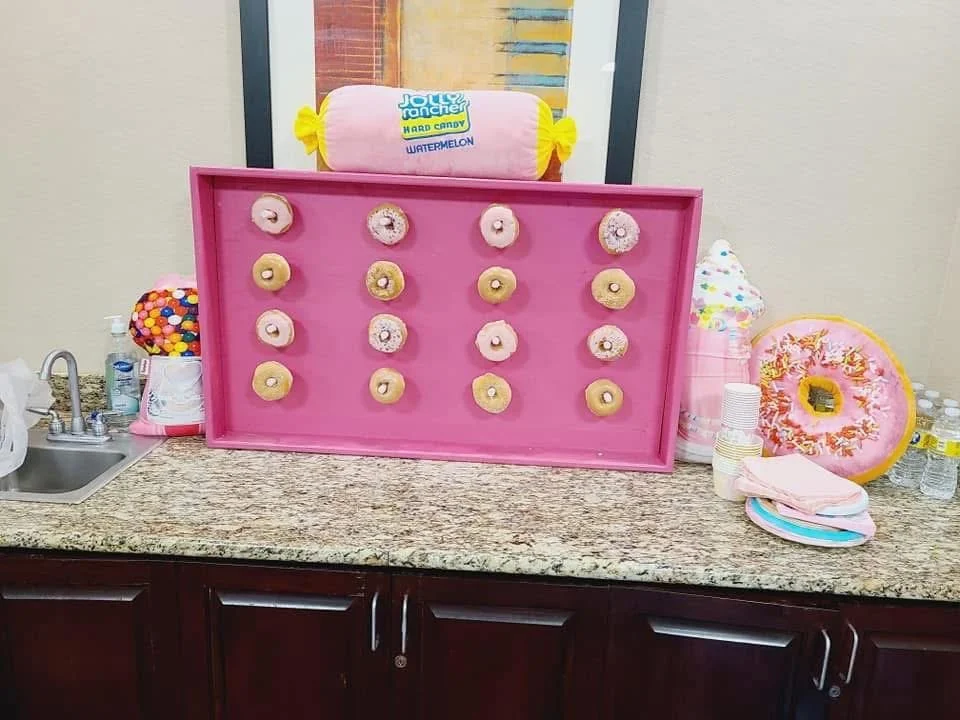 Donut Wall