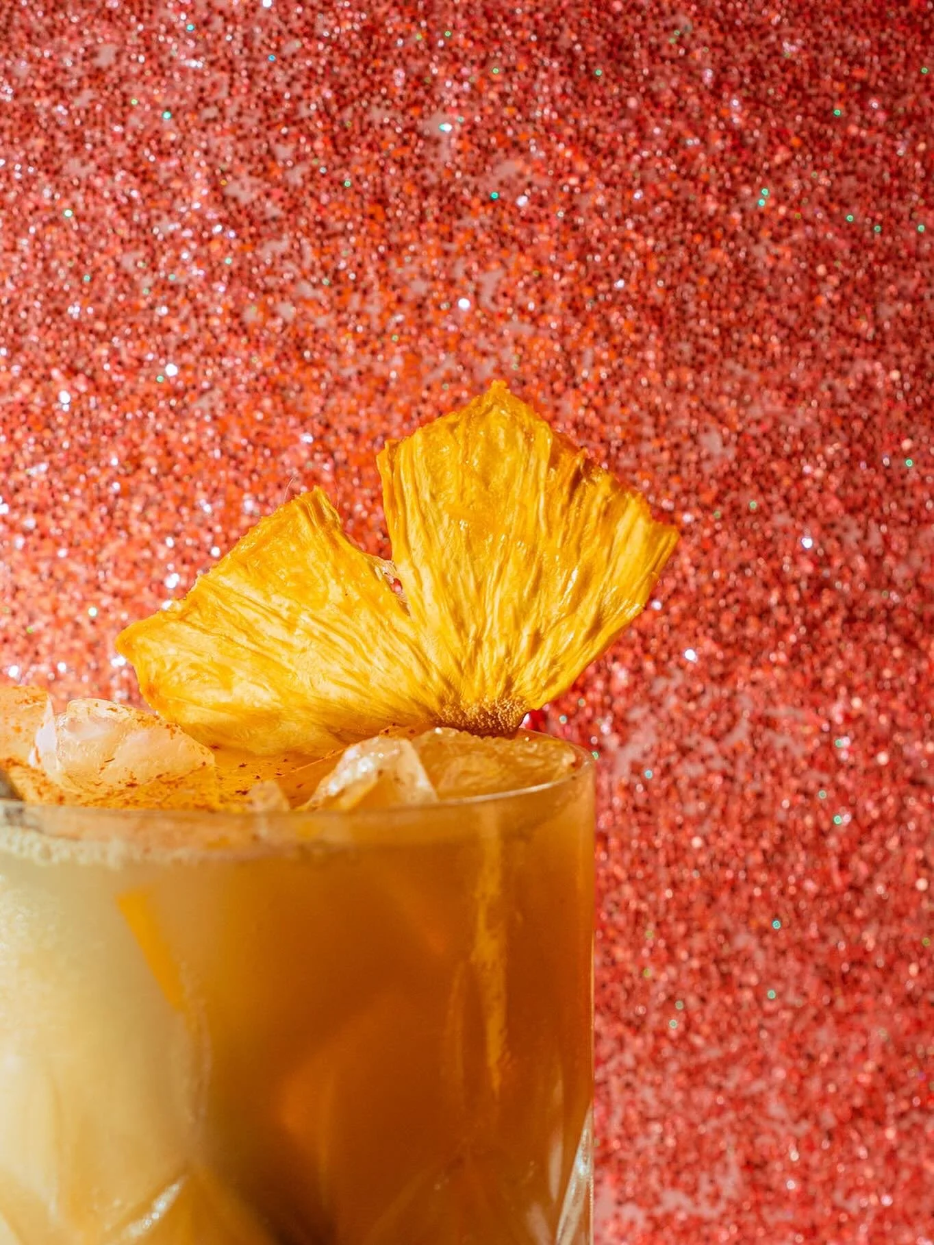 January highs that have been in the 70s&hellip;.might as well lean in.

✨Painkillers ✨ creamy with house made coconut horchata, refreshing with pineapple and orange juices. Available WITH and WITHOUT the alcohol, our rum + mezcal blend.

Enjoy a beau