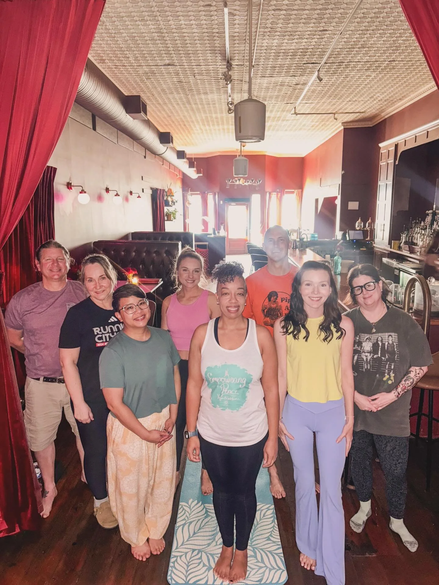 ✨Sunday Slow Flow went so well. ✨Thank you everyone stretching with us this afternoon!