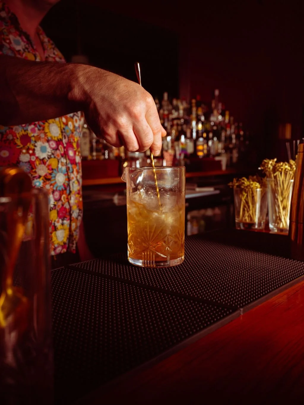 ✨A little glimpse into our funky, fun bar ✨Enjoy some of our behind the scenes shots from @stephncook 

Come hang out tonight 5pm to midnight and we&rsquo;ll stir you up one of our menu drinks tonight. 

Free drag show 8pm featuring @sierra_prosecco 