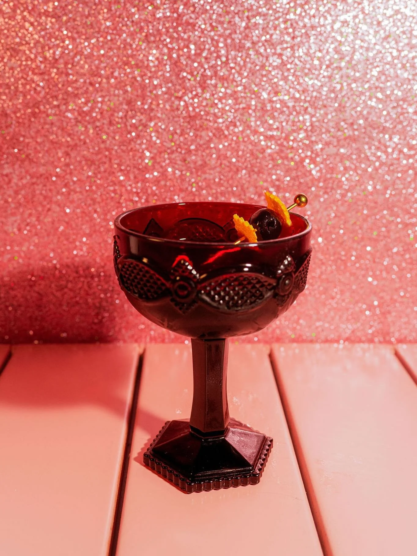 ✨Reserve Menu ✨

Think best of the back bar for that special occasion, beautiful vintage glass ware, special menu only available upon request 

Come by tonight, 5 to midnight 

📷 @stephncook 

#downtownmacon @choosemacon @downtownmaconga @visitmacon