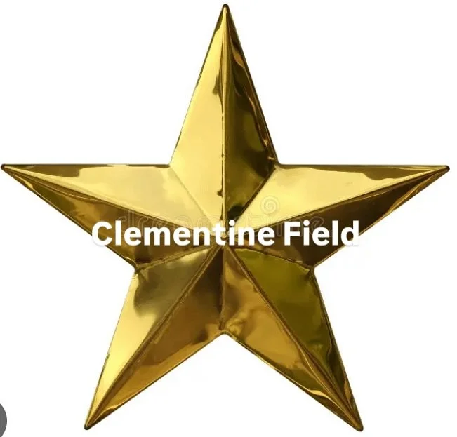 I tell ya.:: I love Thursdays.. Congratulations to Clem for being star of the week! Today she was so warmed up before she got here, she hit some stunning notes. Practice makes .. a pleased Lou?! 😁😂