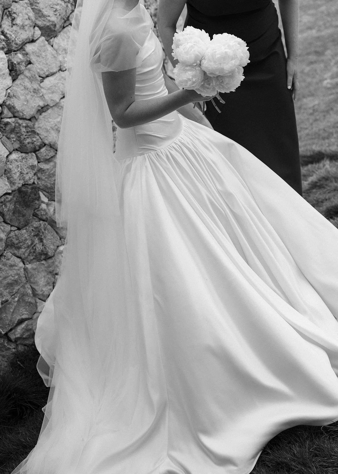 peony-bouquet-wedding-gown-detail.jpg