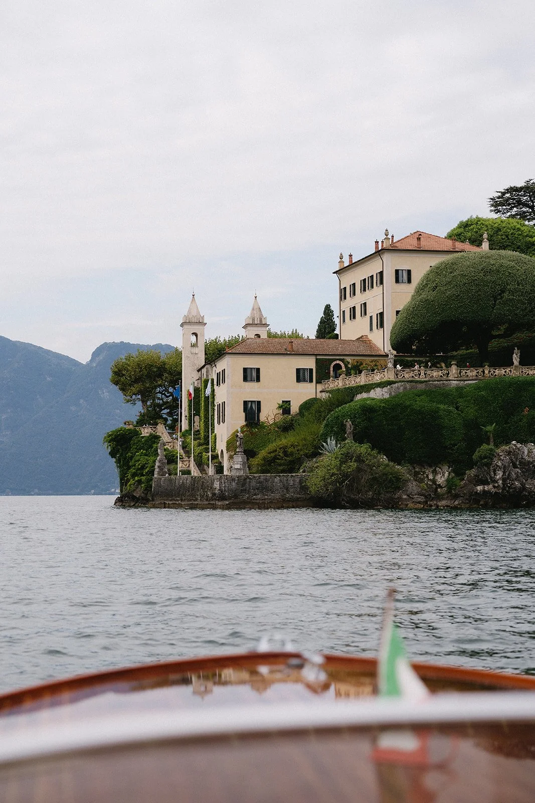 lake-como-villa-destination-wedding.jpg
