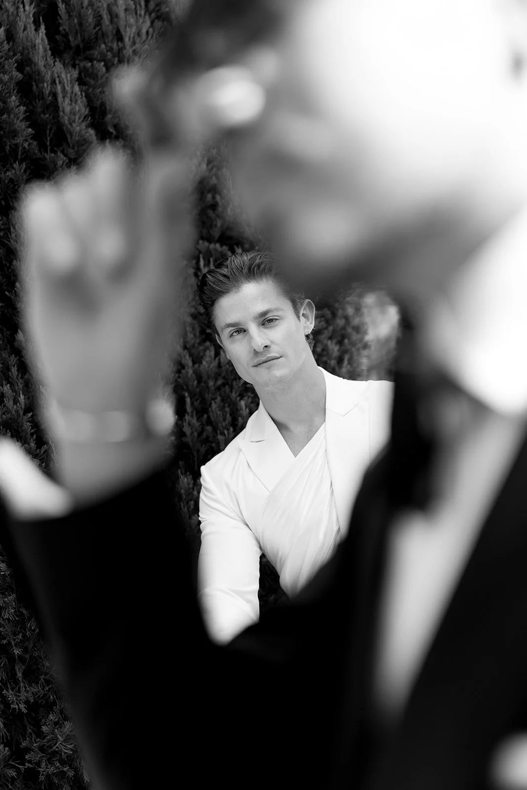 groom-candid-portrait-documentary.jpg