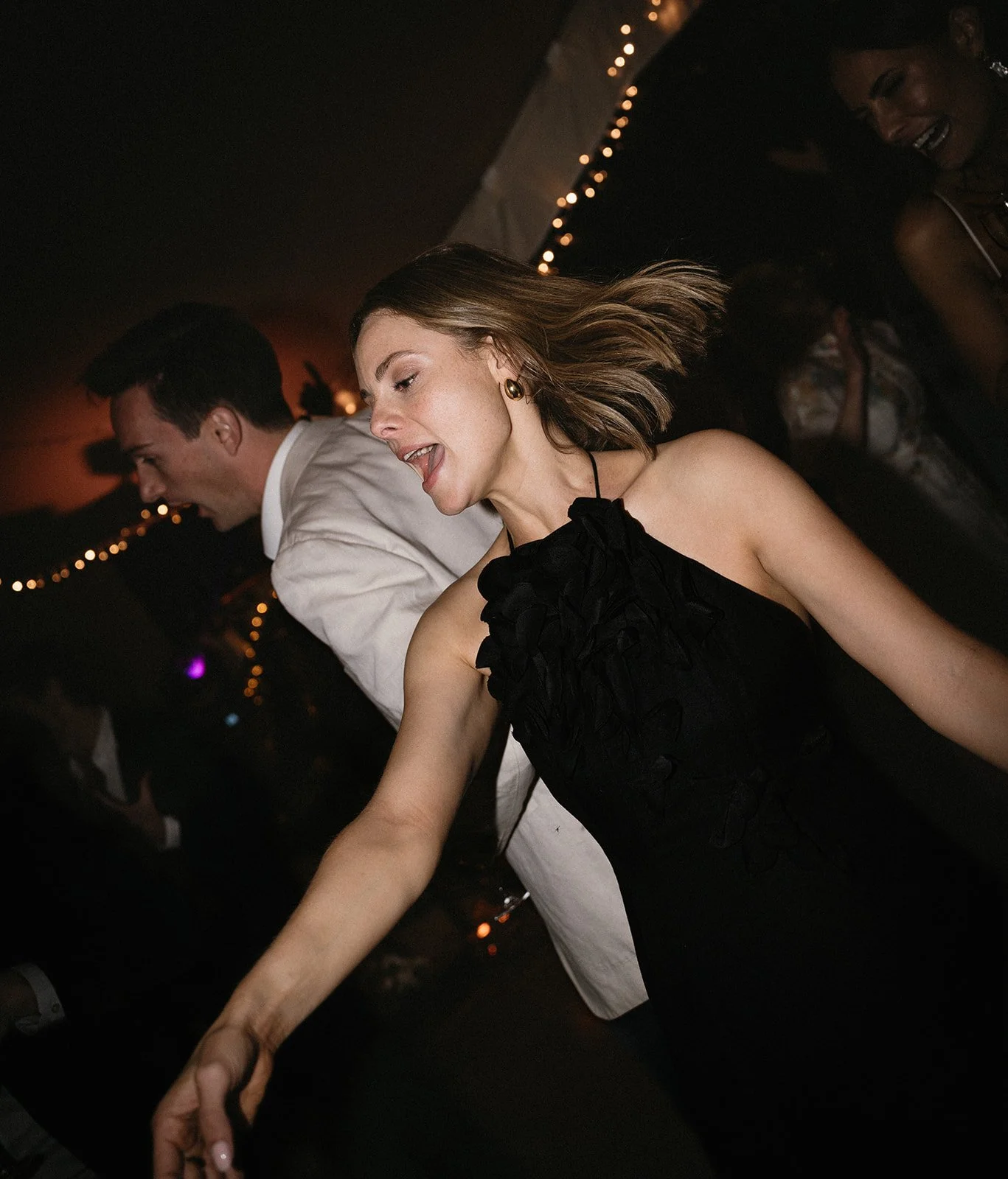 BRONTEMCVEIGH-GEORGIEANDHUGHAFTERDARK-292_websize.jpg