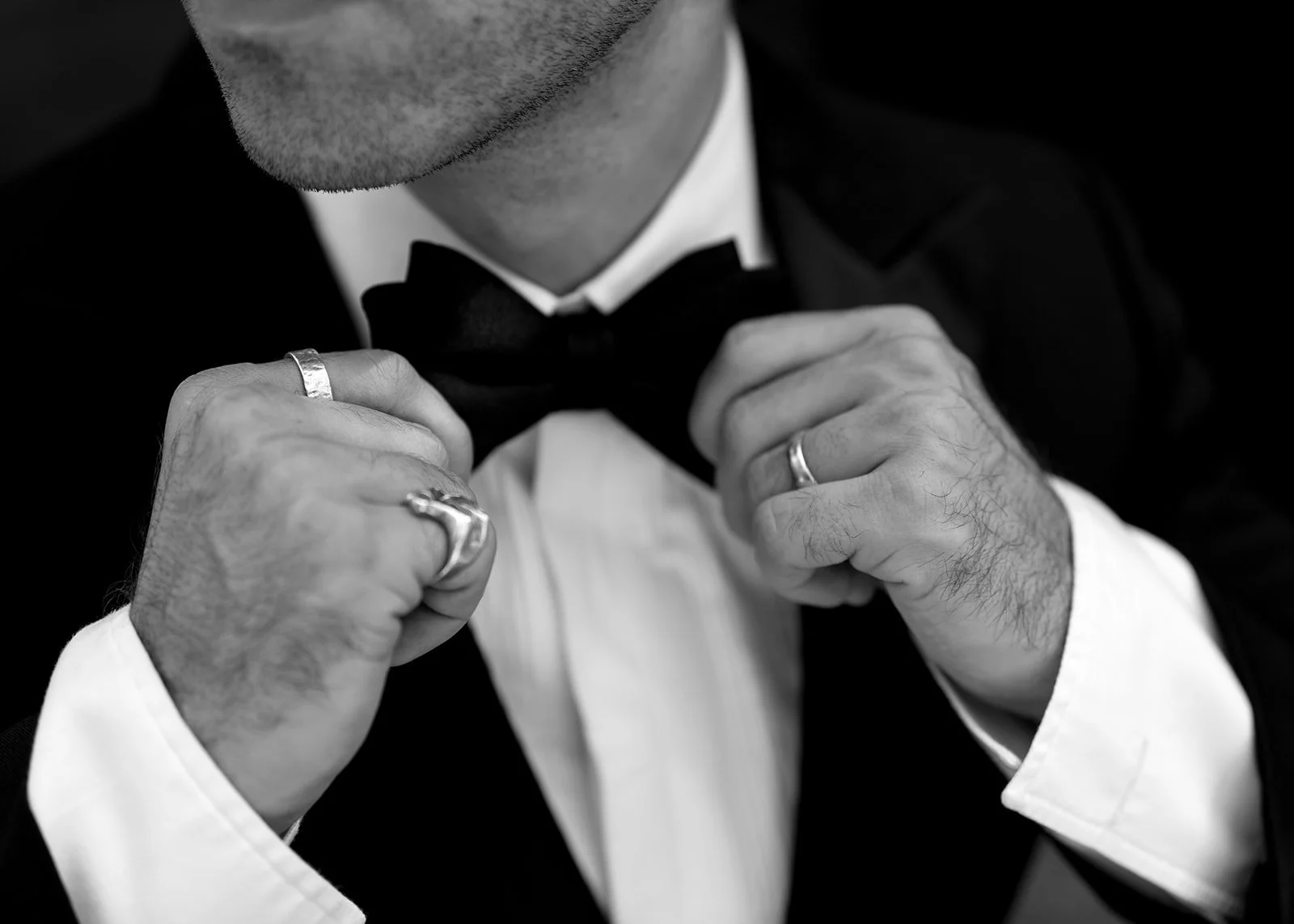 groom-bow-tie-detail-black-white.jpg