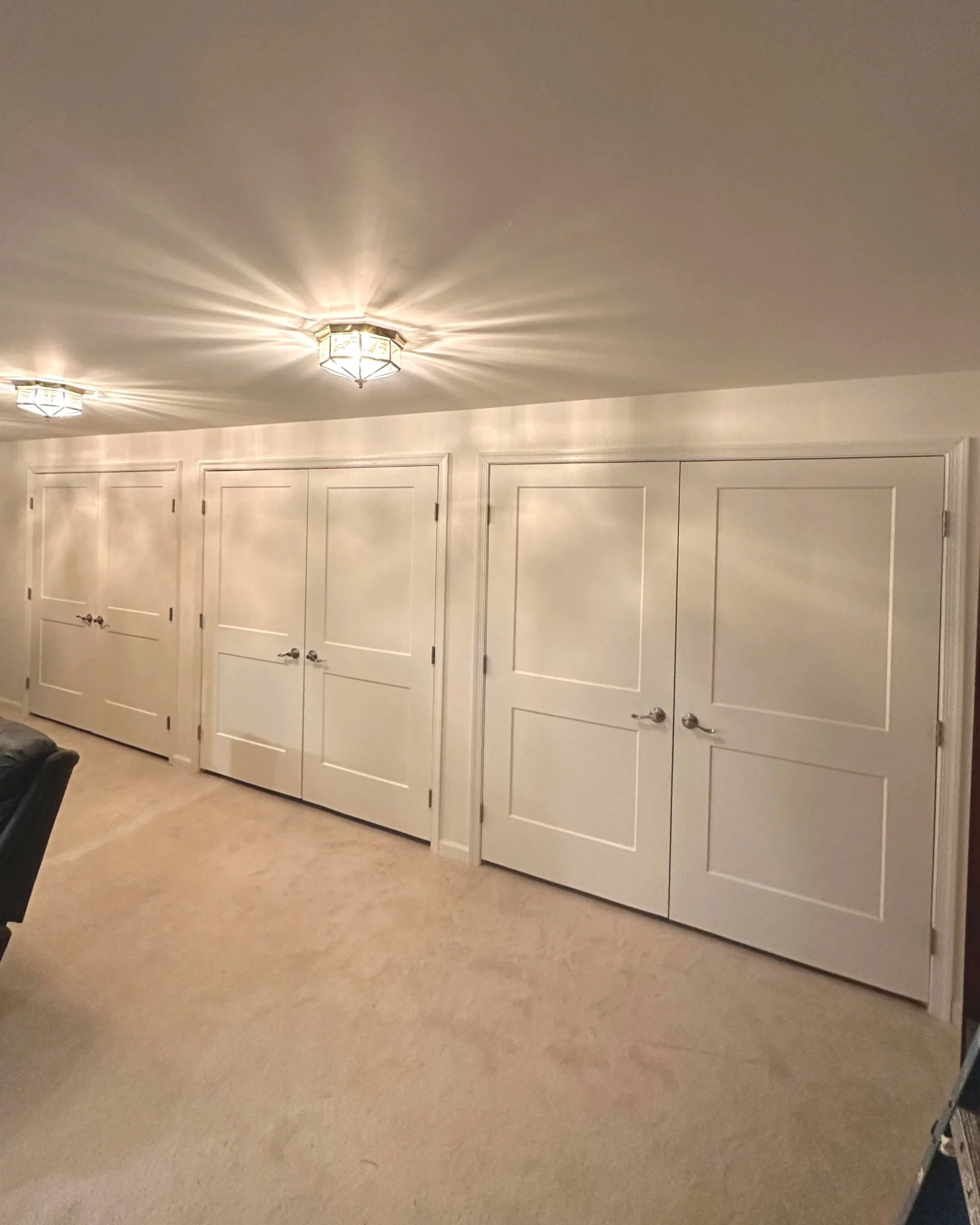 Door2.jpg